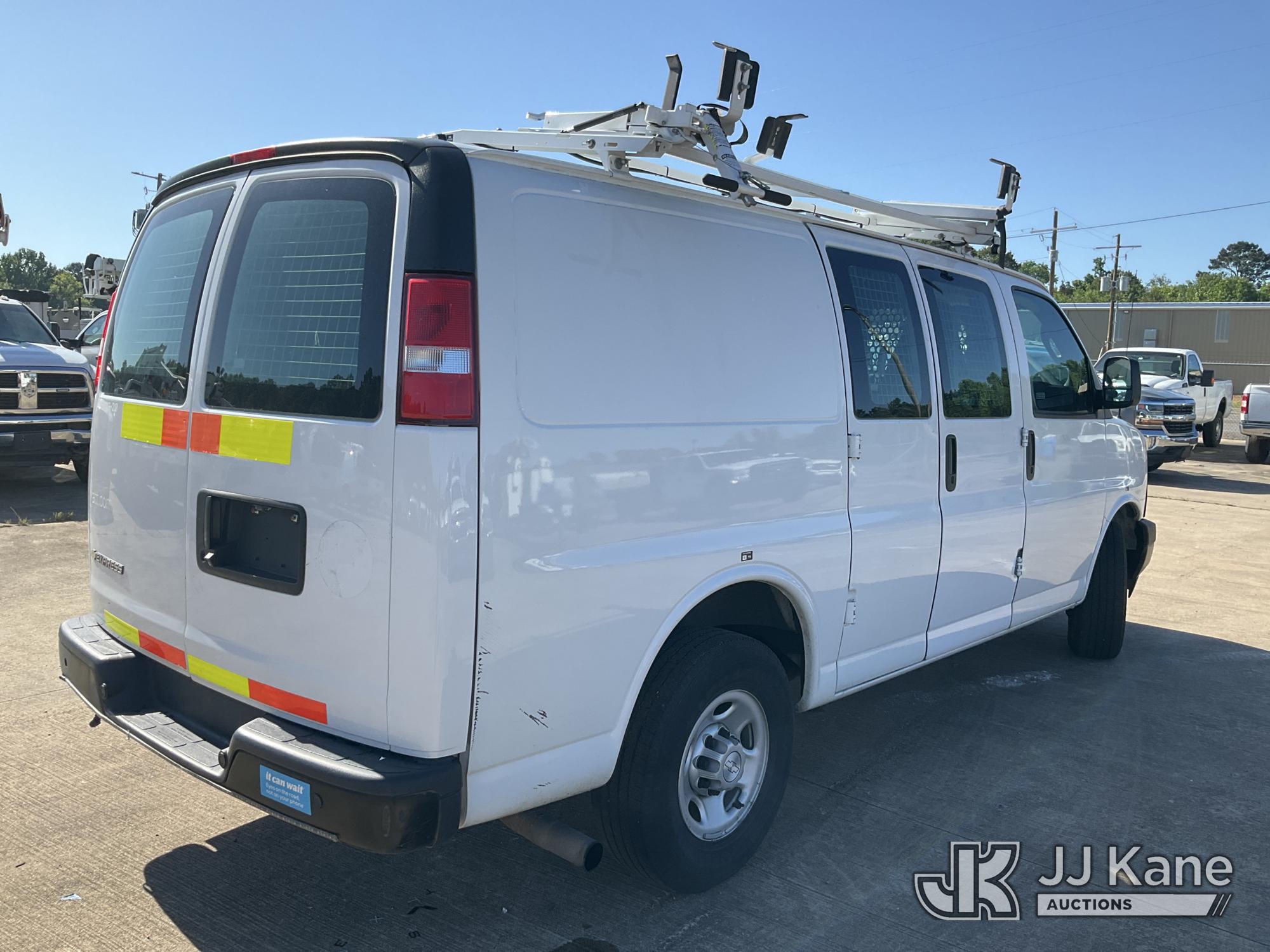 2017 Chevrolet Express G2500