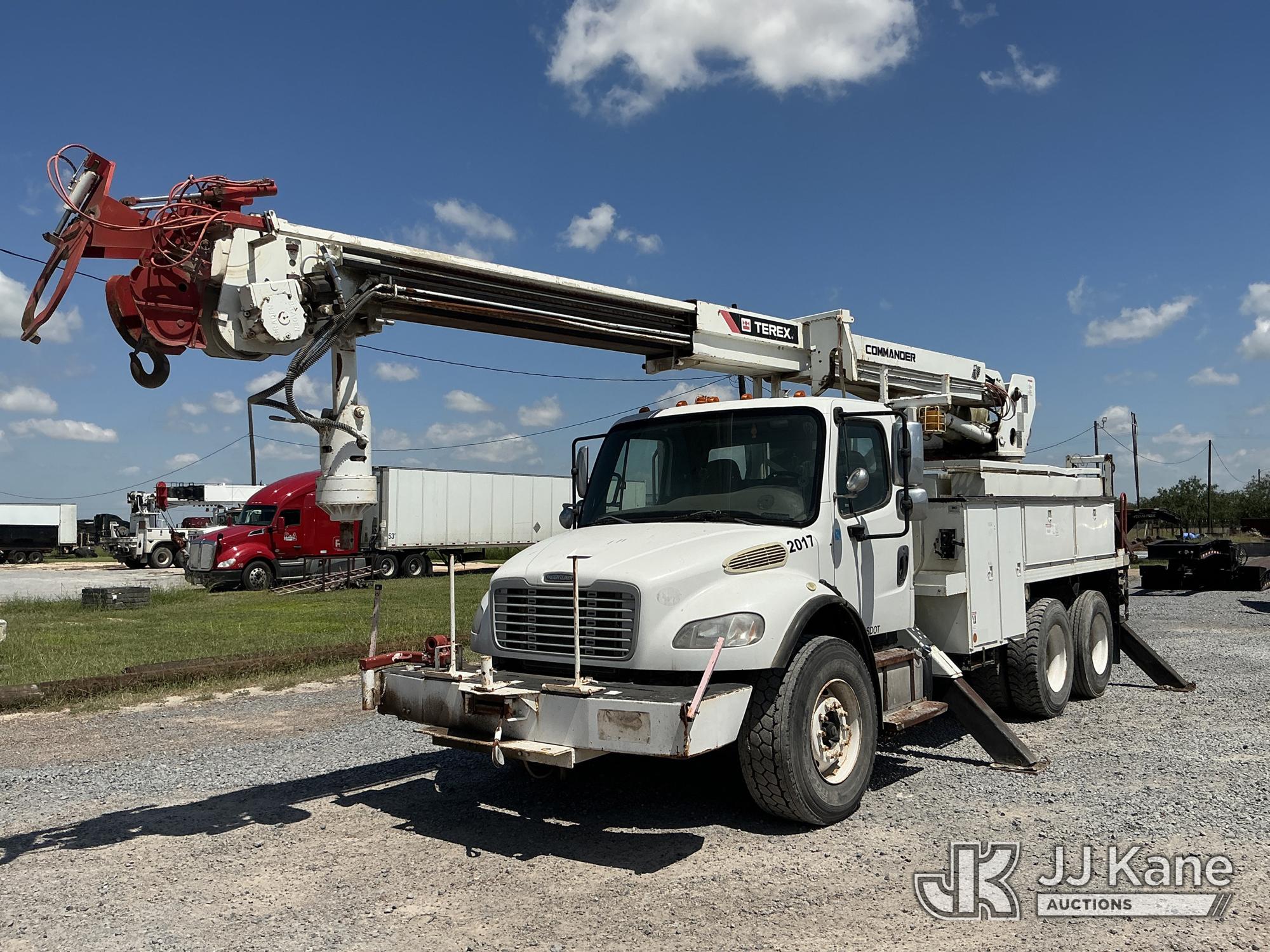 Photo of a 2014 Freightliner M2 106 Medium Duty