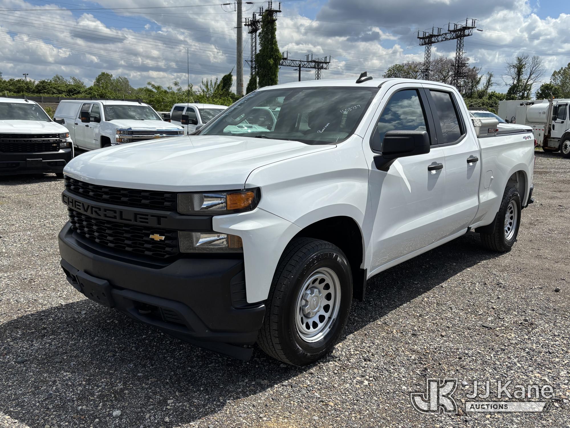 Photo of a 2019 Chevrolet Silverado 1500 4x4