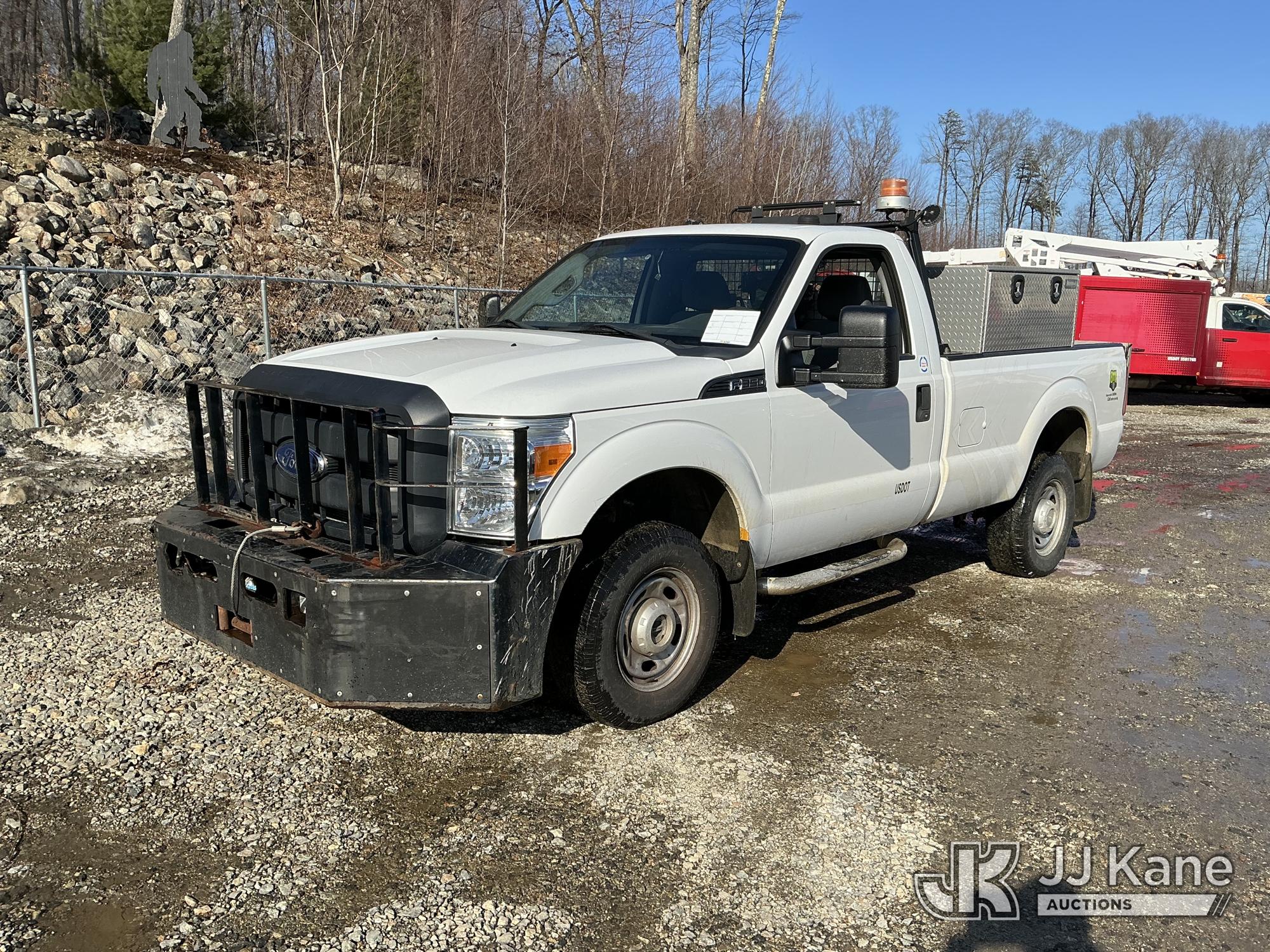 Photo of a 2015 Ford F-350 SD
