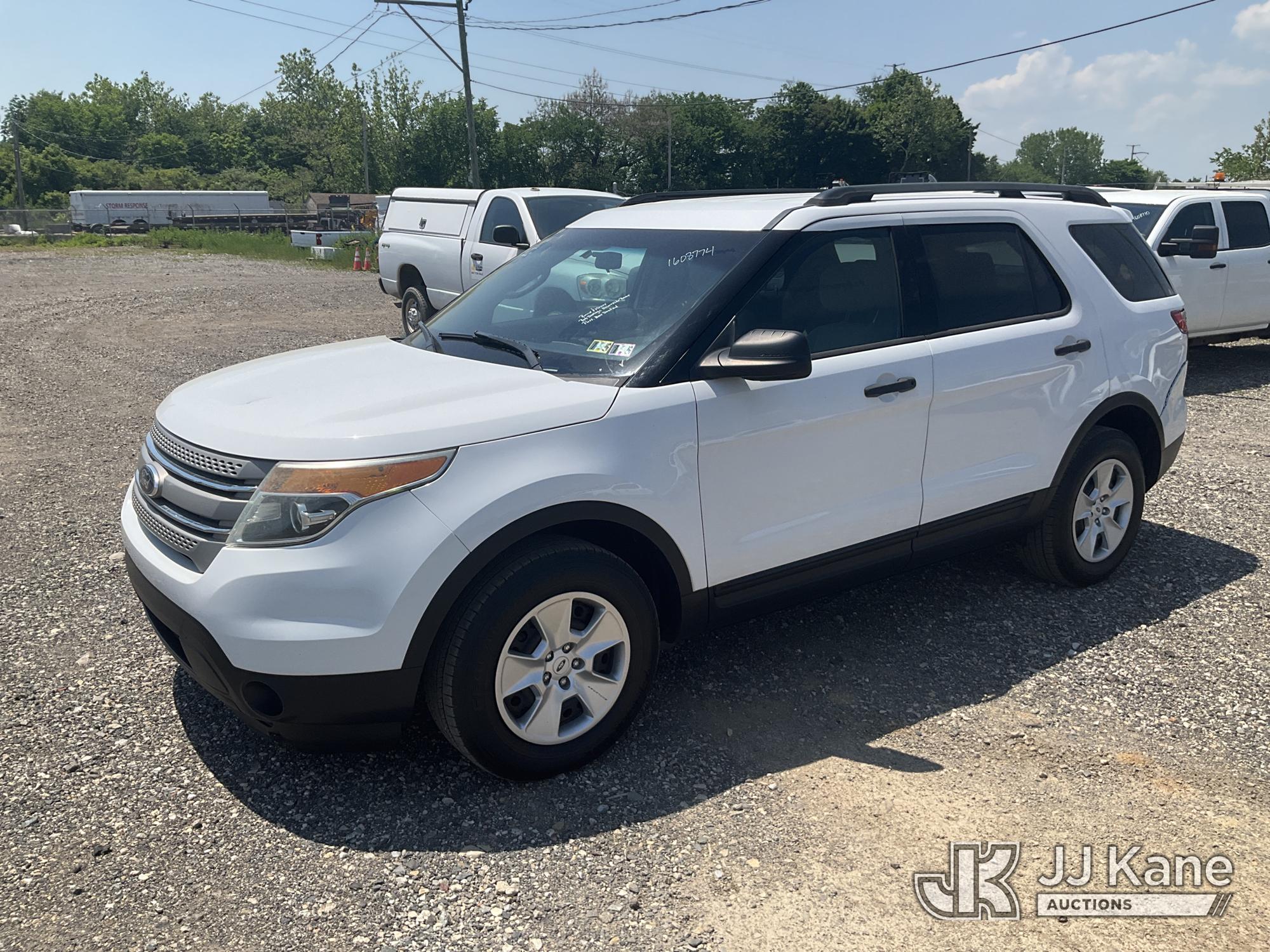 Photo of a 2014 Ford Explorer 4x4