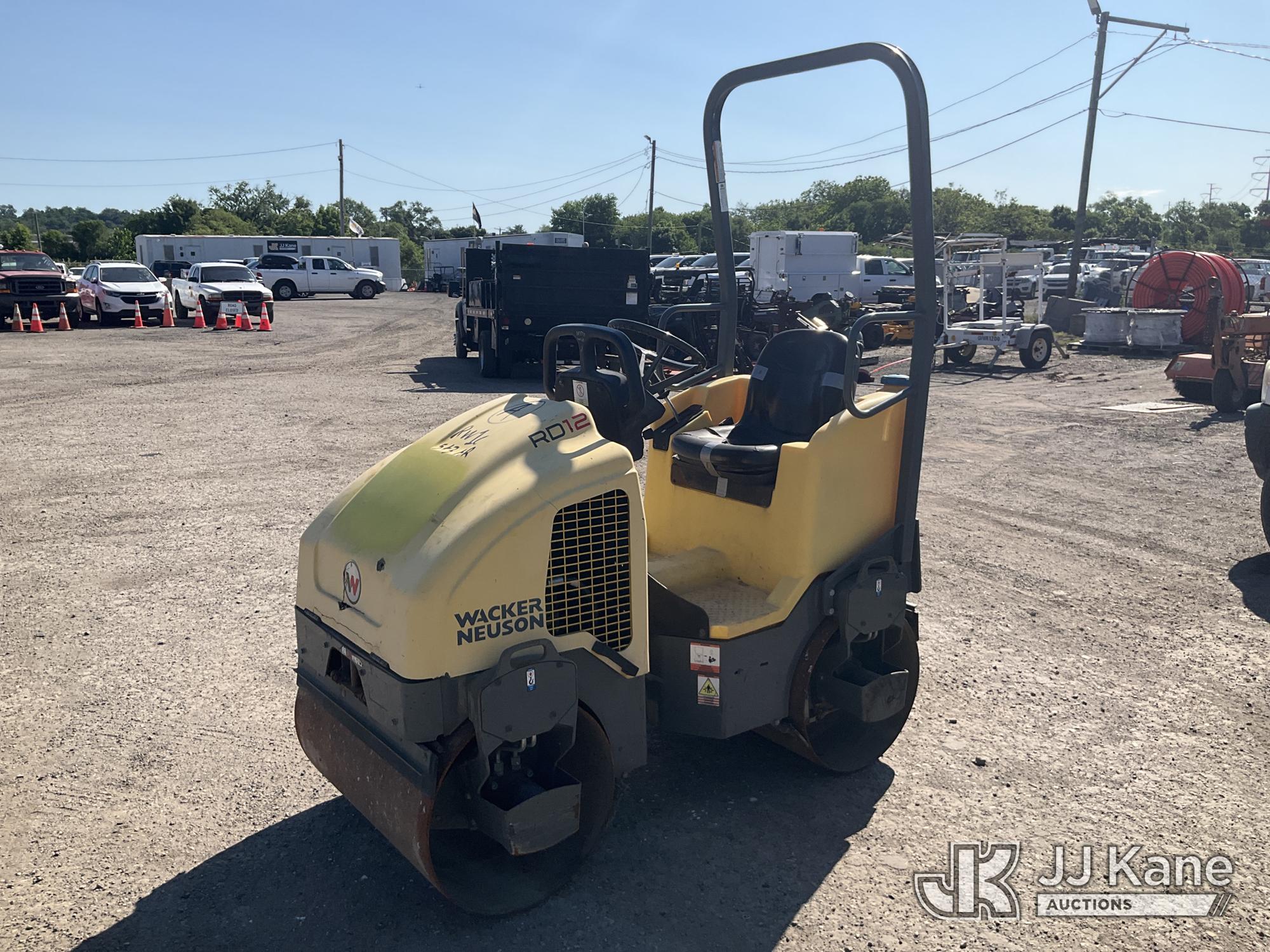 Photo of a 2014 Wacker Neuson RD12