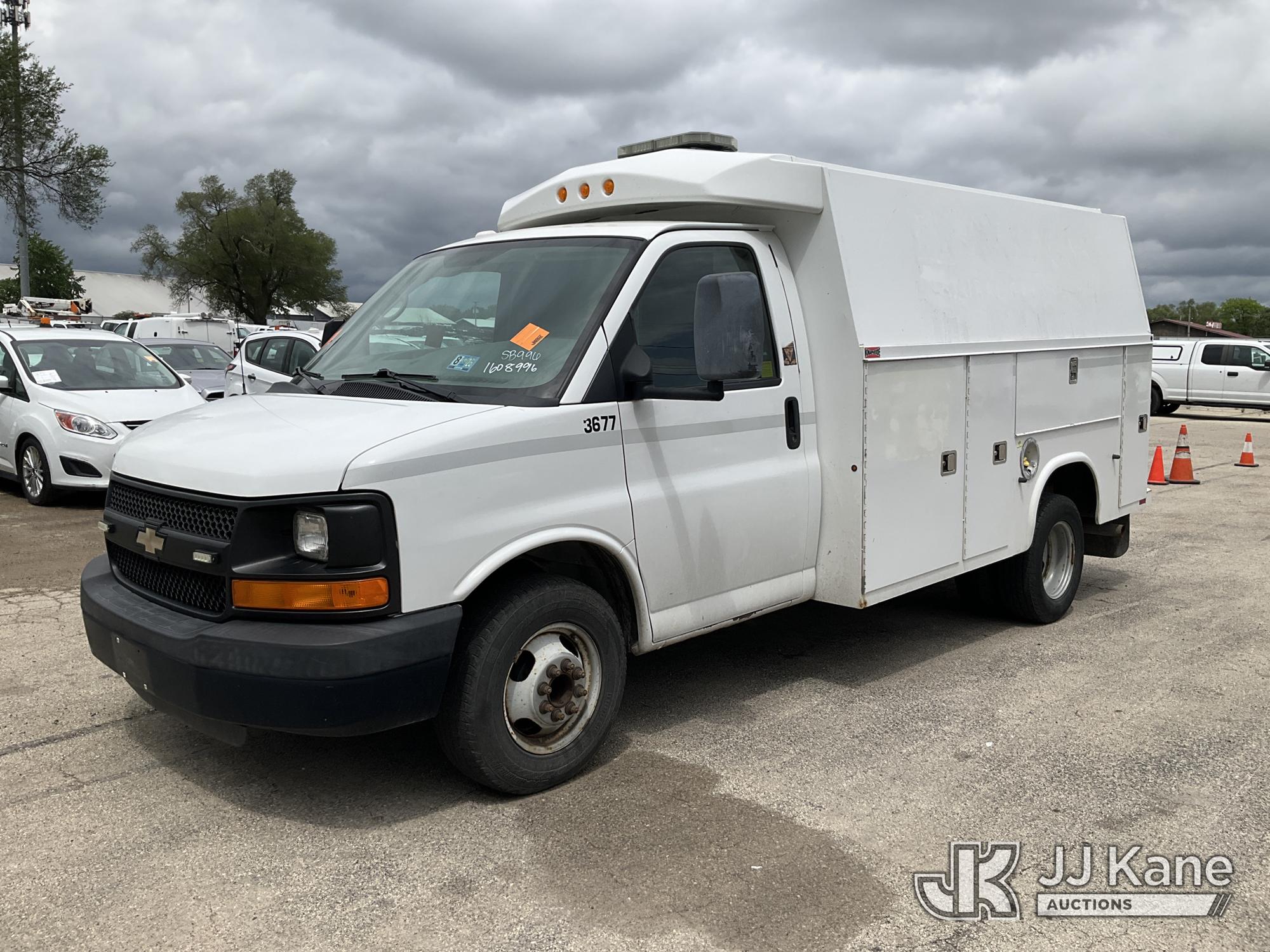 2013 Chevrolet Express G3500 Cutaway Enclosed Service Van