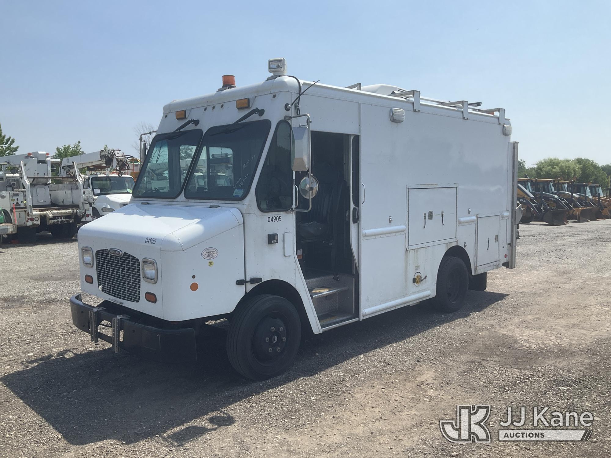 Photo of a 2016 Freightliner MT45