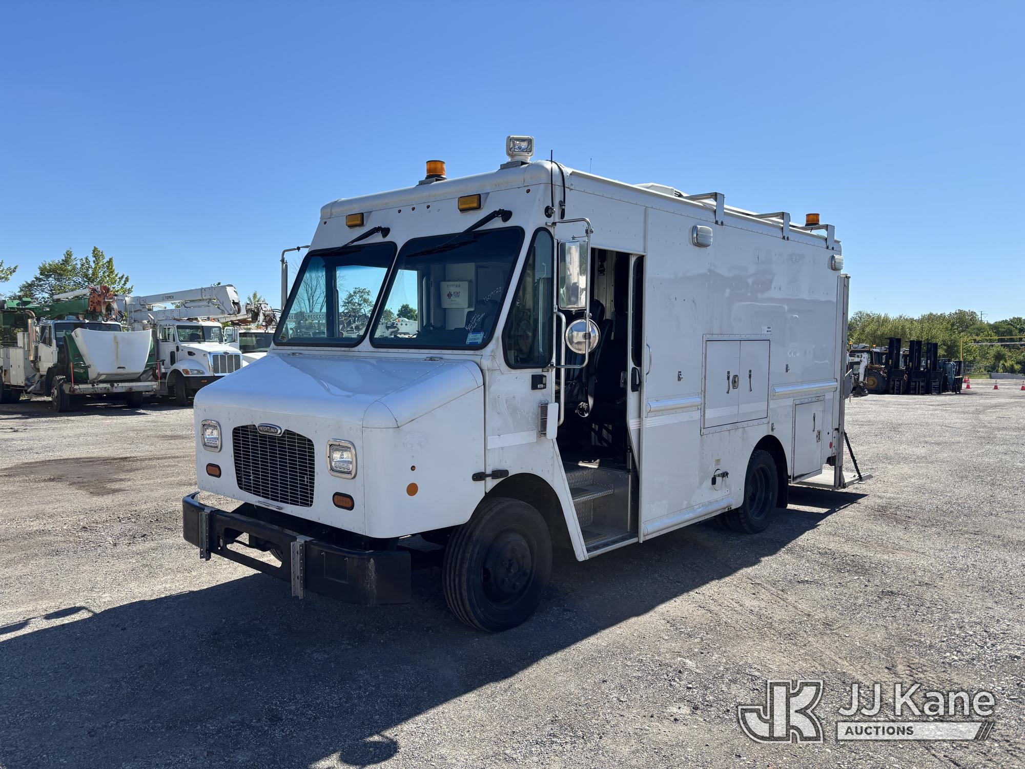 Photo of a 2018 Freightliner MT45