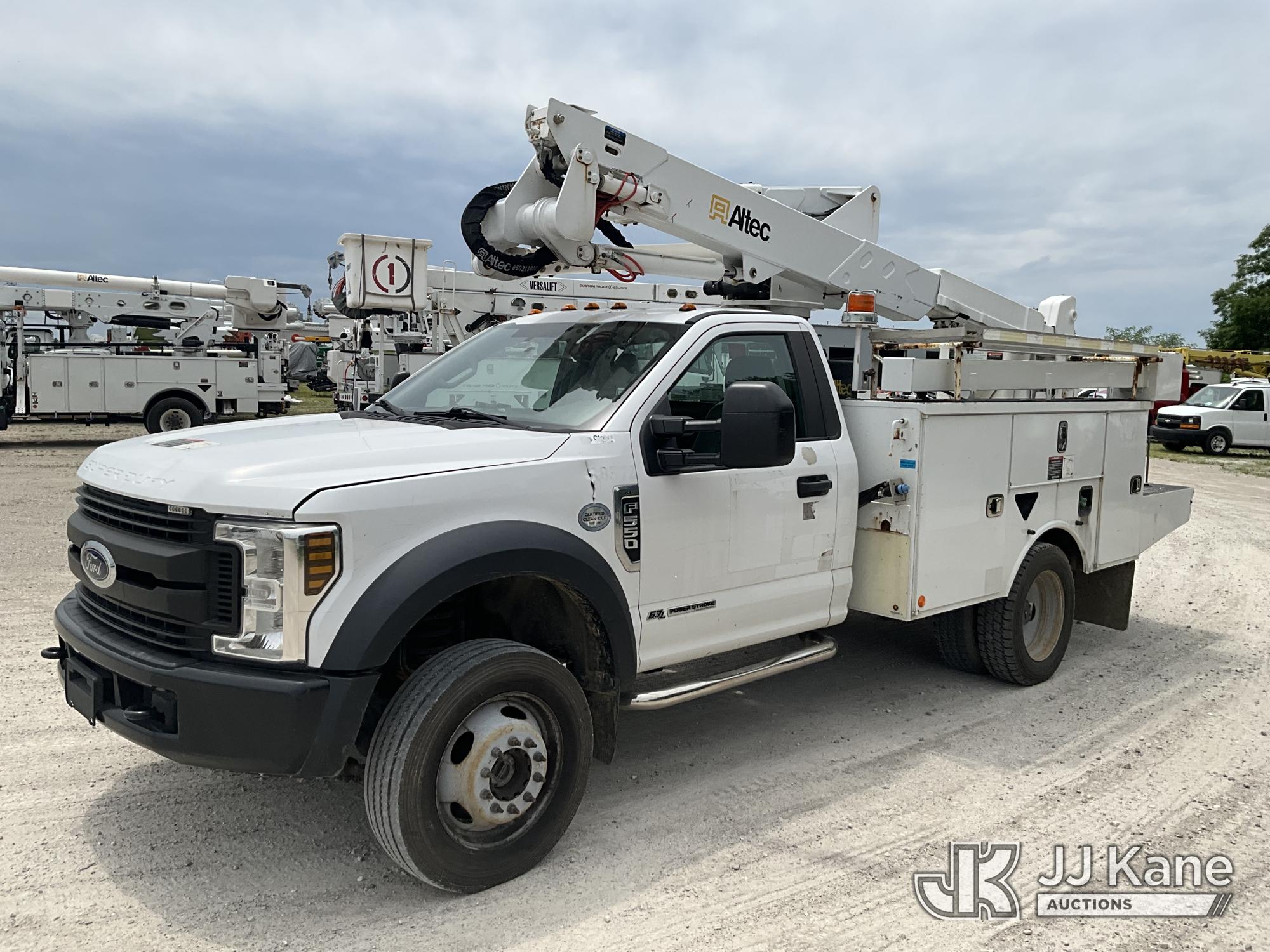 Photo of a 2019 Ford F550 4x4