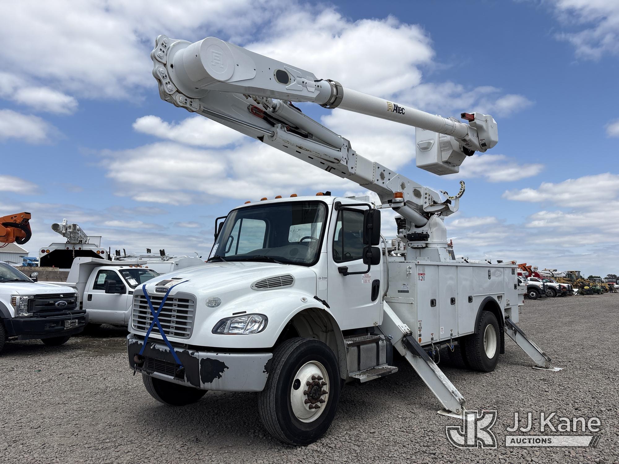 2017 Freightliner M2-106