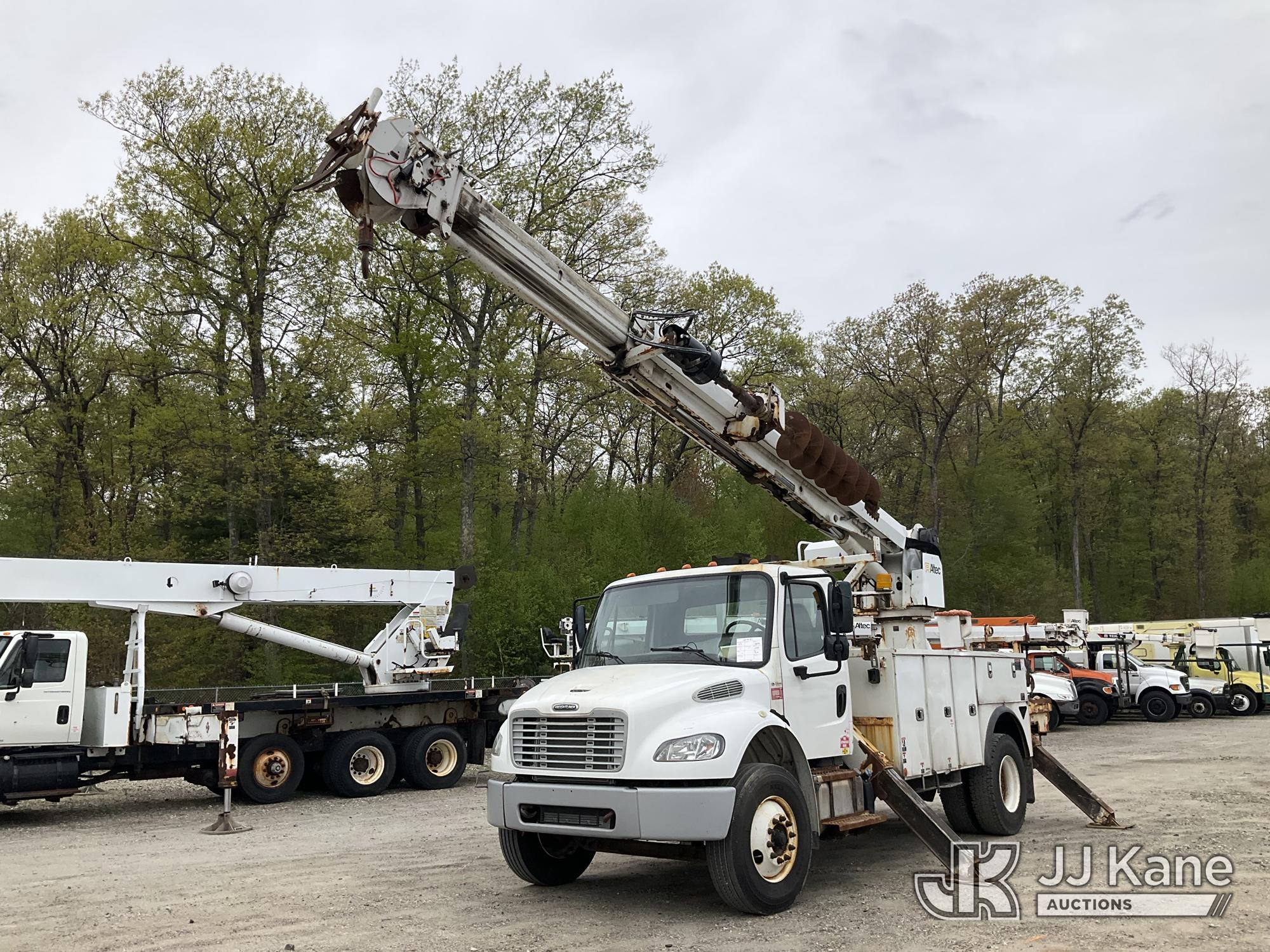 2019 Freightliner M2 106