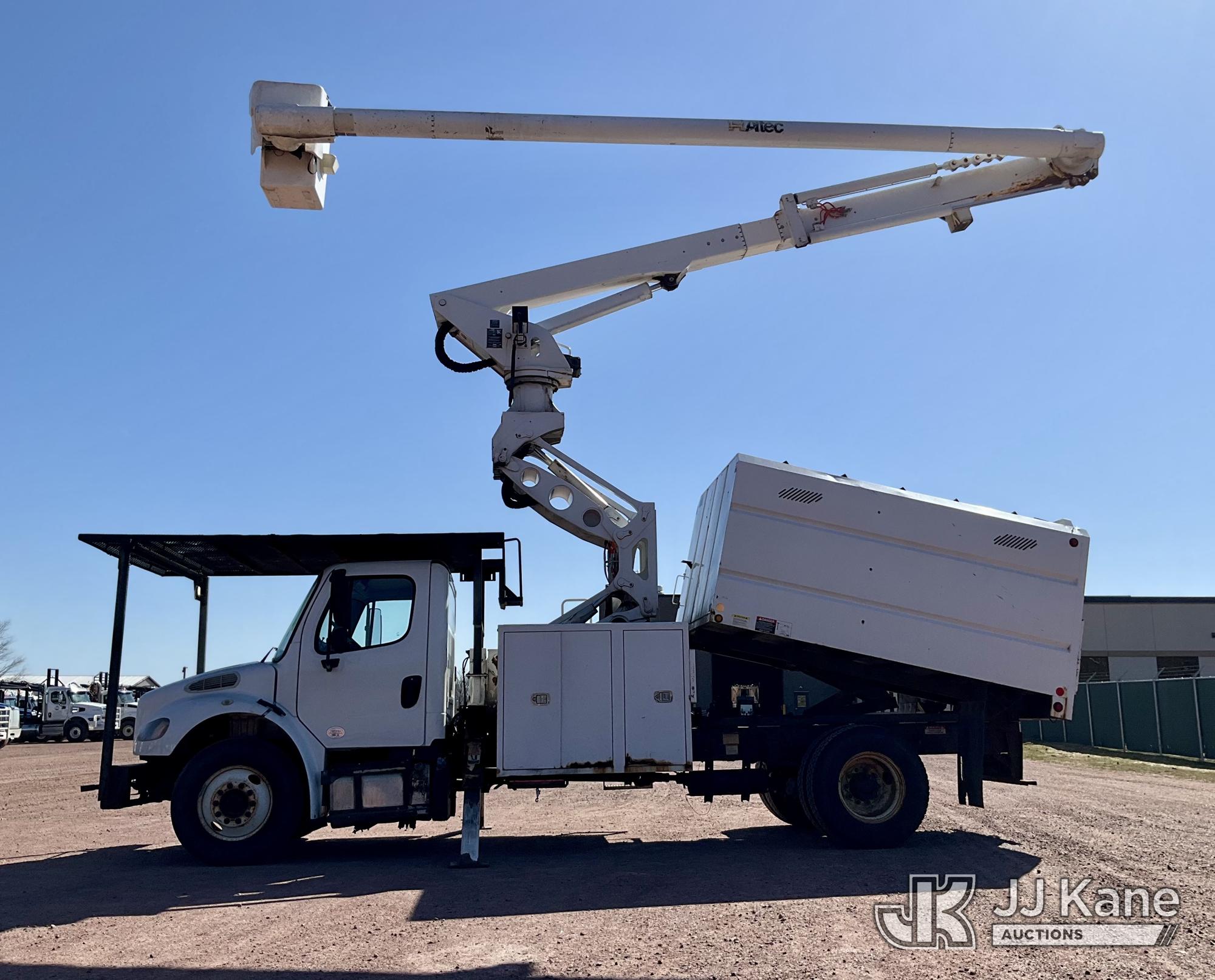Photo of a 2013 Freightliner M2 106