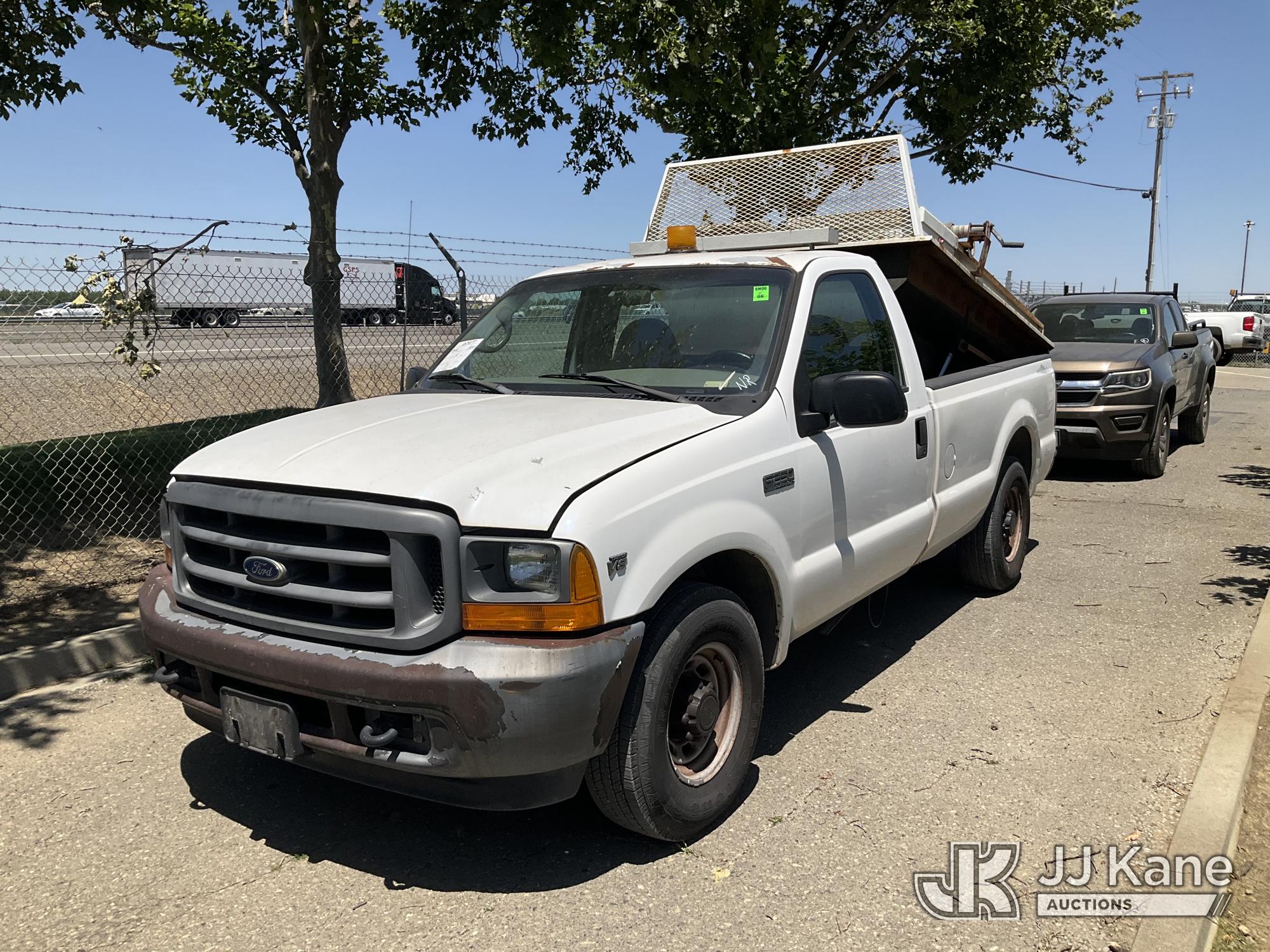 2001 Ford F-250 SD Dump Truck