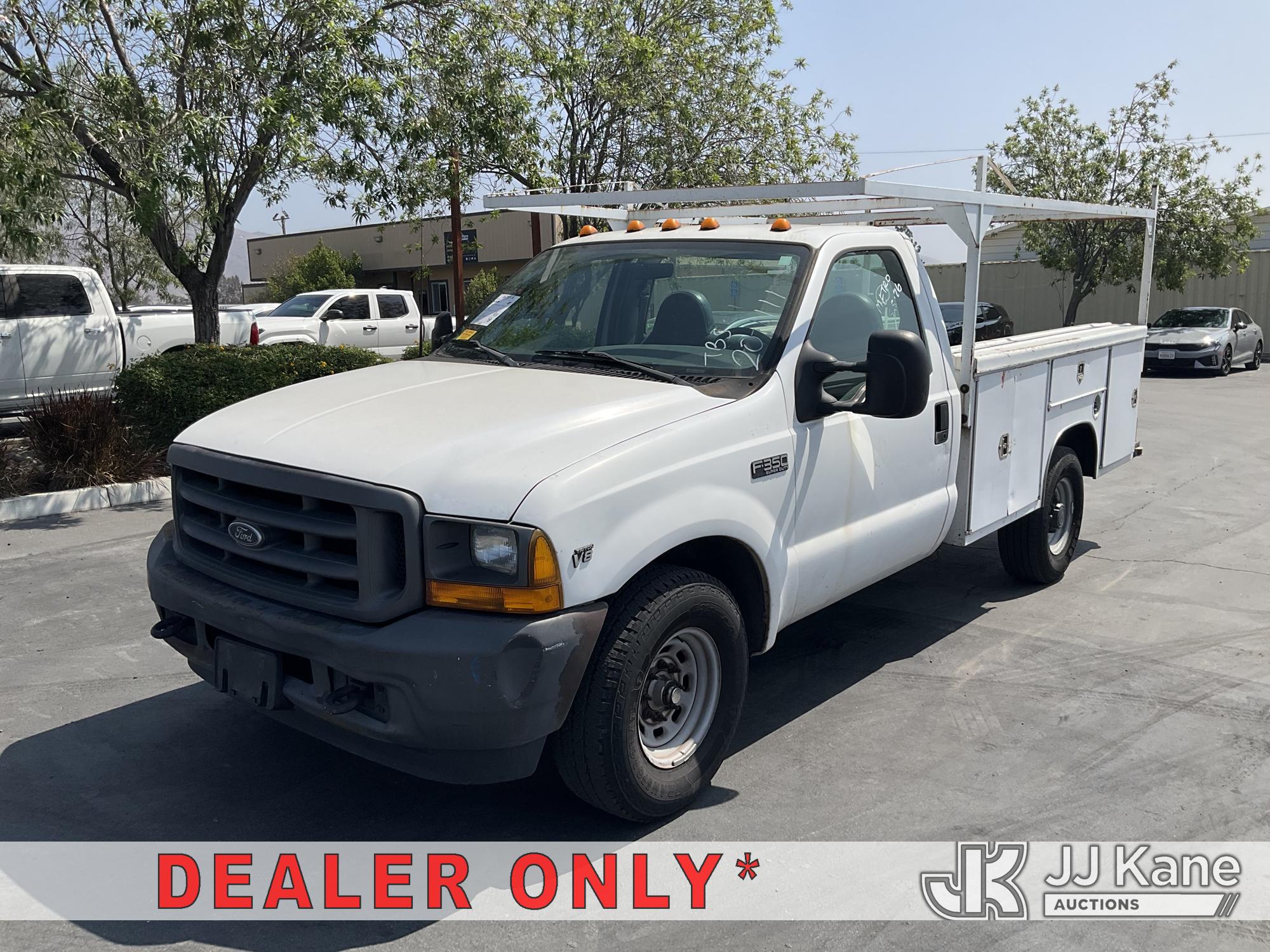Photo of a 2001 Ford F-350 SD