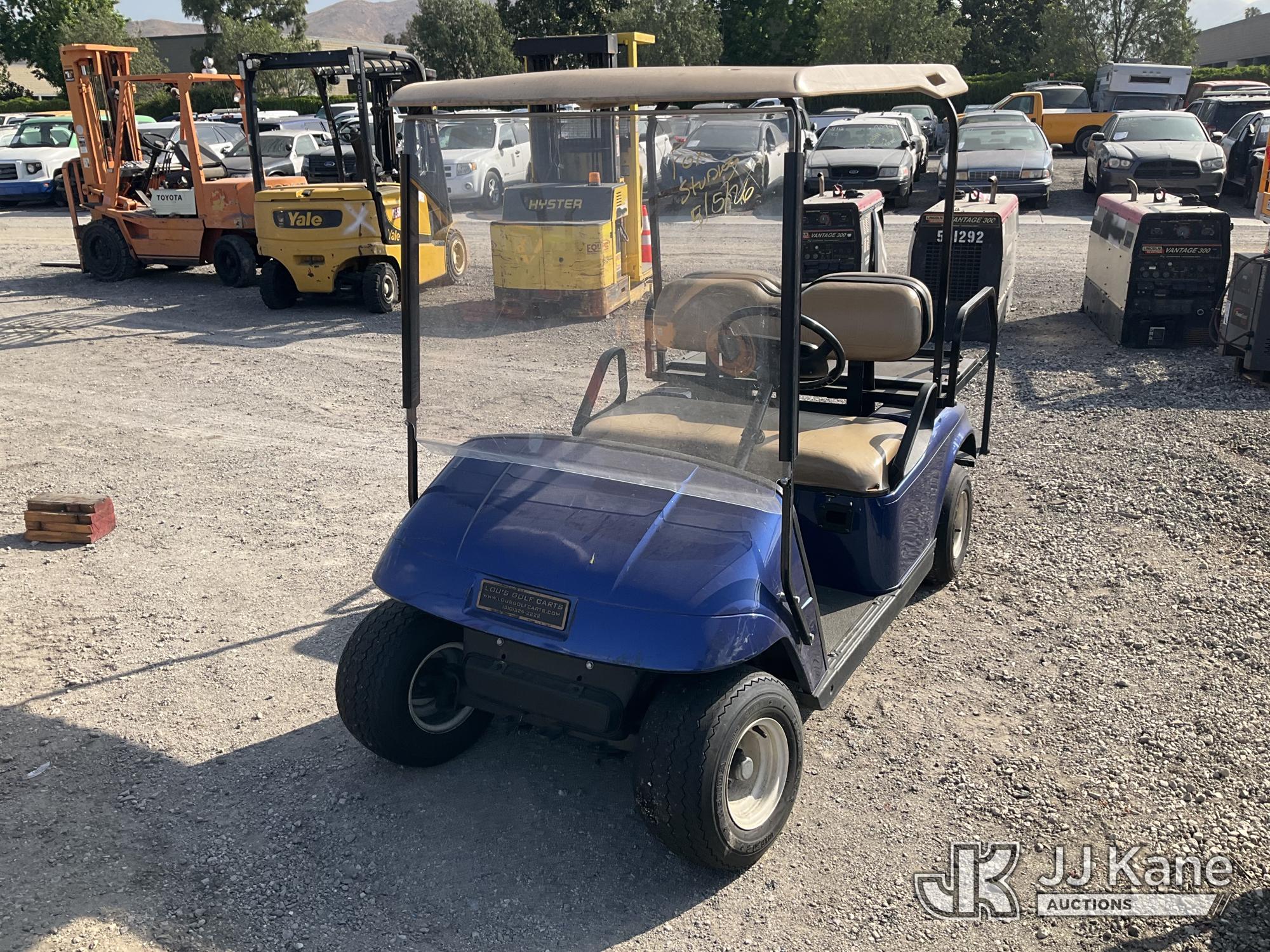 1997 EZ-Go TXT Golf Cart