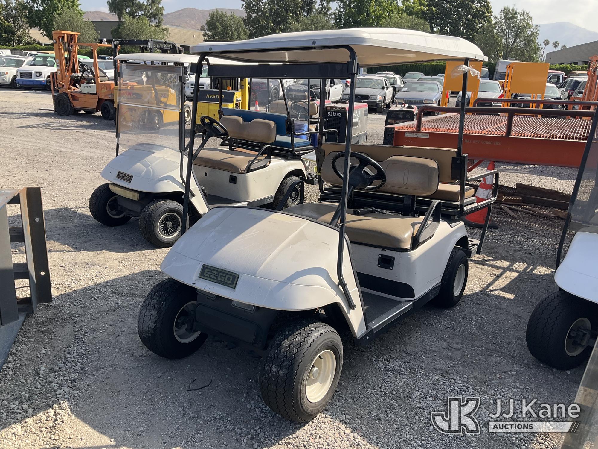2001 EZ-Go TXT Golf Cart