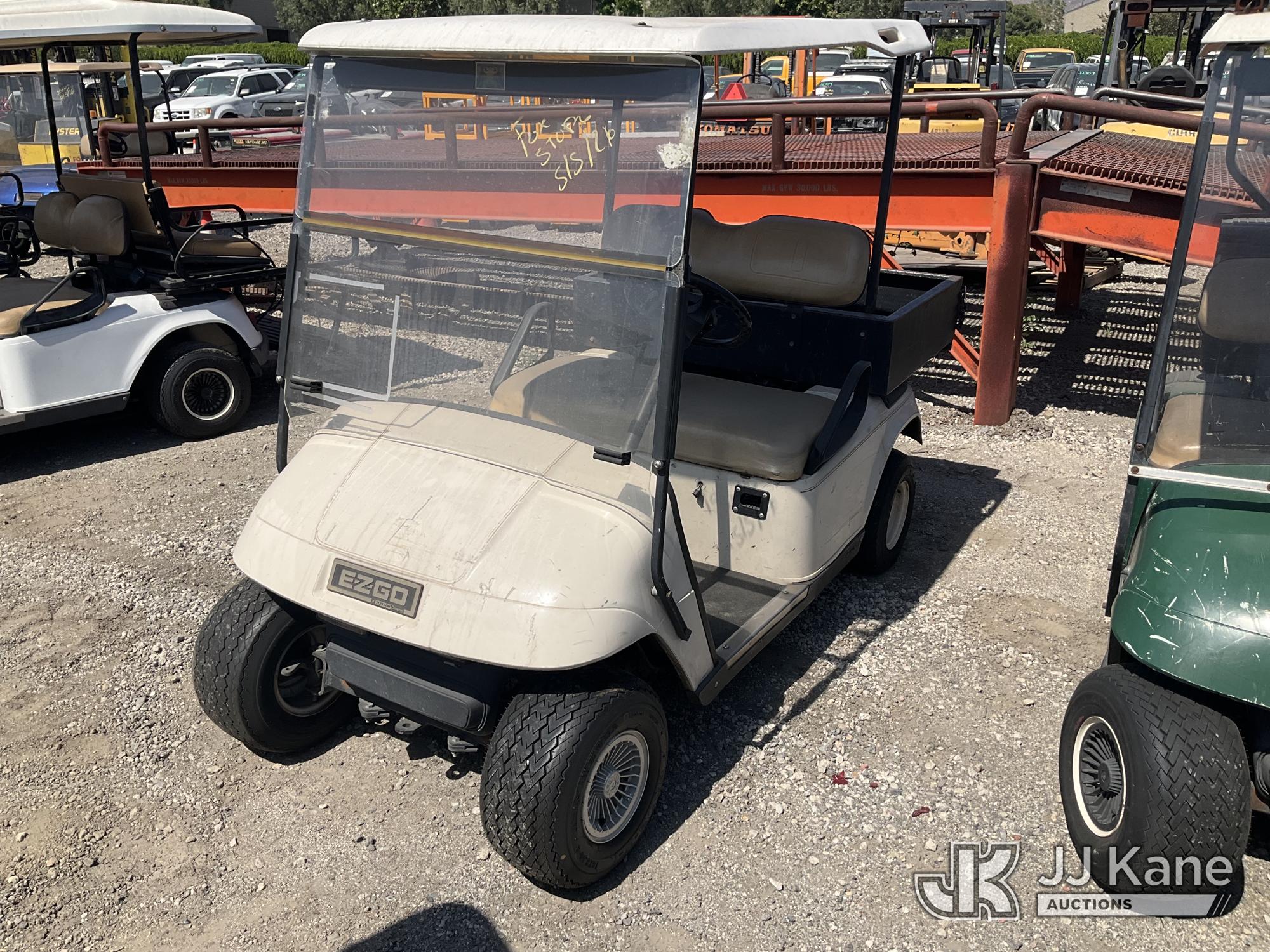 2001 EZ-Go TXT Golf Cart