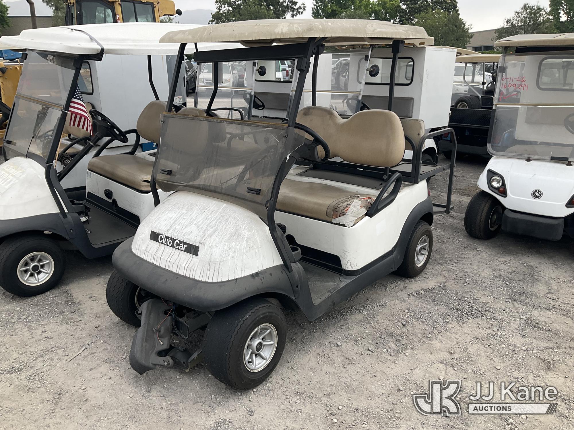 Photo of a 2009 Club Car Precedent