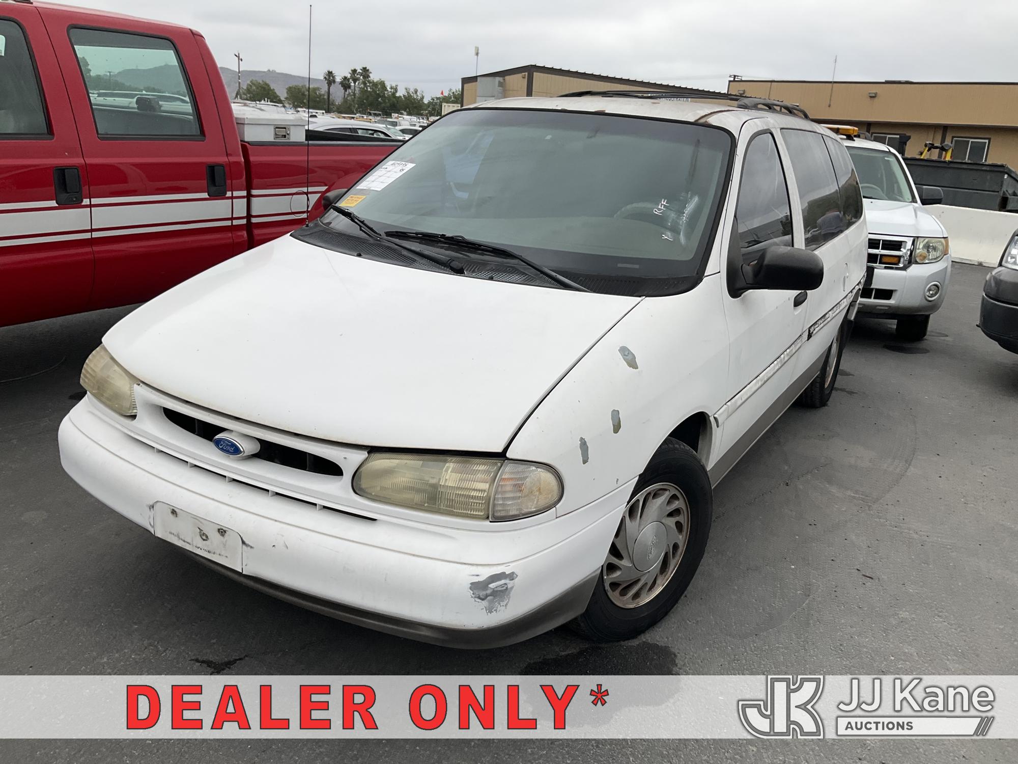 Photo of a 1995 Ford Windstar