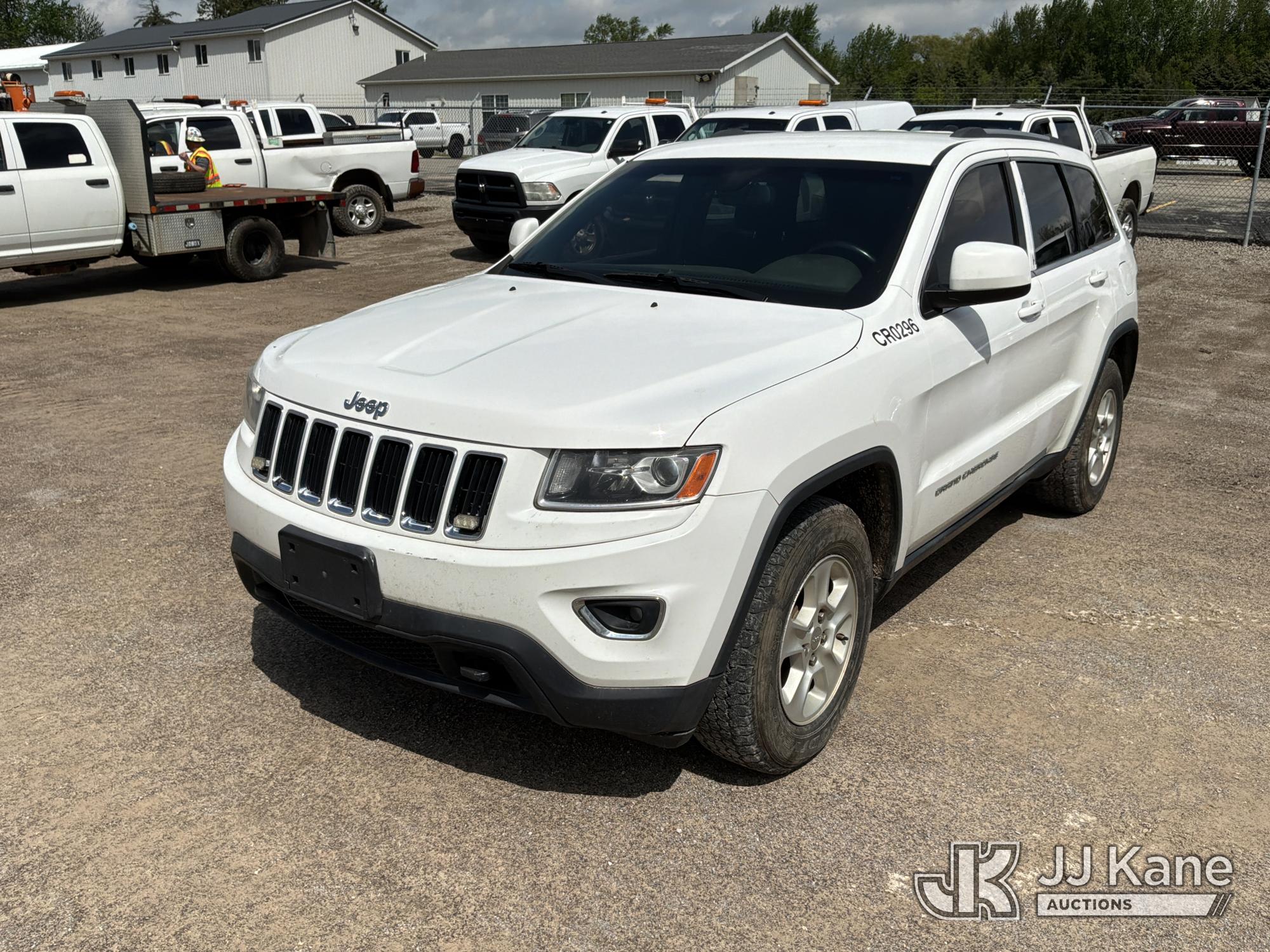 Photo of a 2014 Jeep Grand Cherokee 4x4