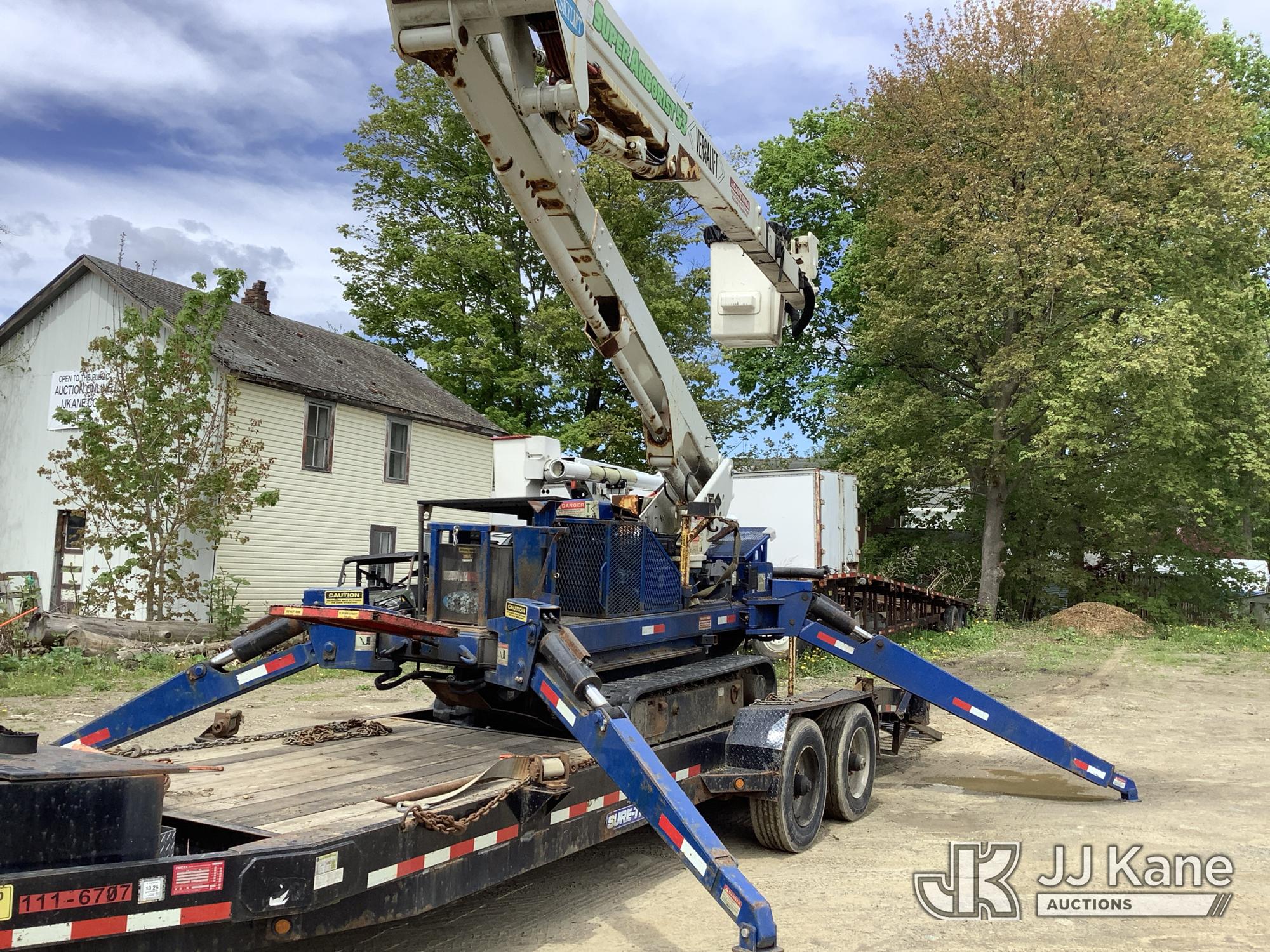 Versalift VST52I, Articulating & Telescopic Bucket mounted on 2016 Skylift Mini Arborist Super 53 Crawler Back Yard Carrier, Sold with Support Trailer ID 1609377