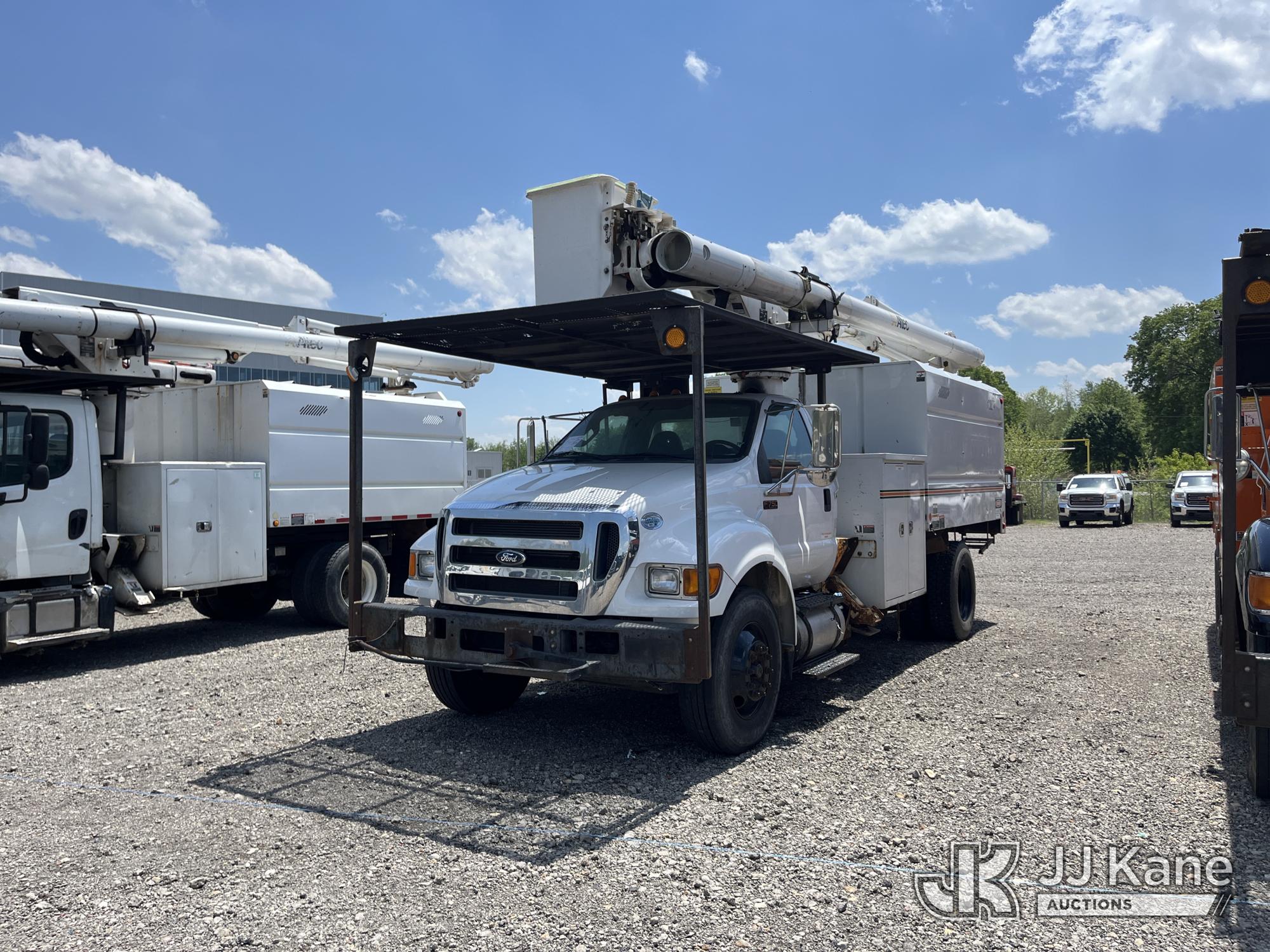 Photo of a 2015 Ford F-750