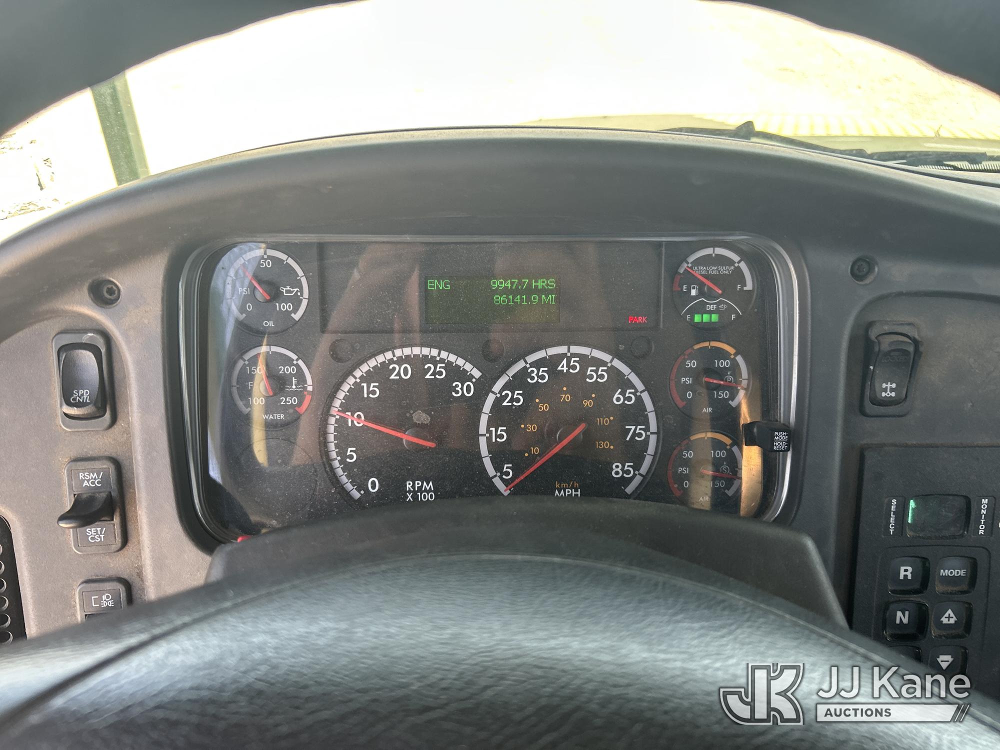 2016 Freightliner M2 106