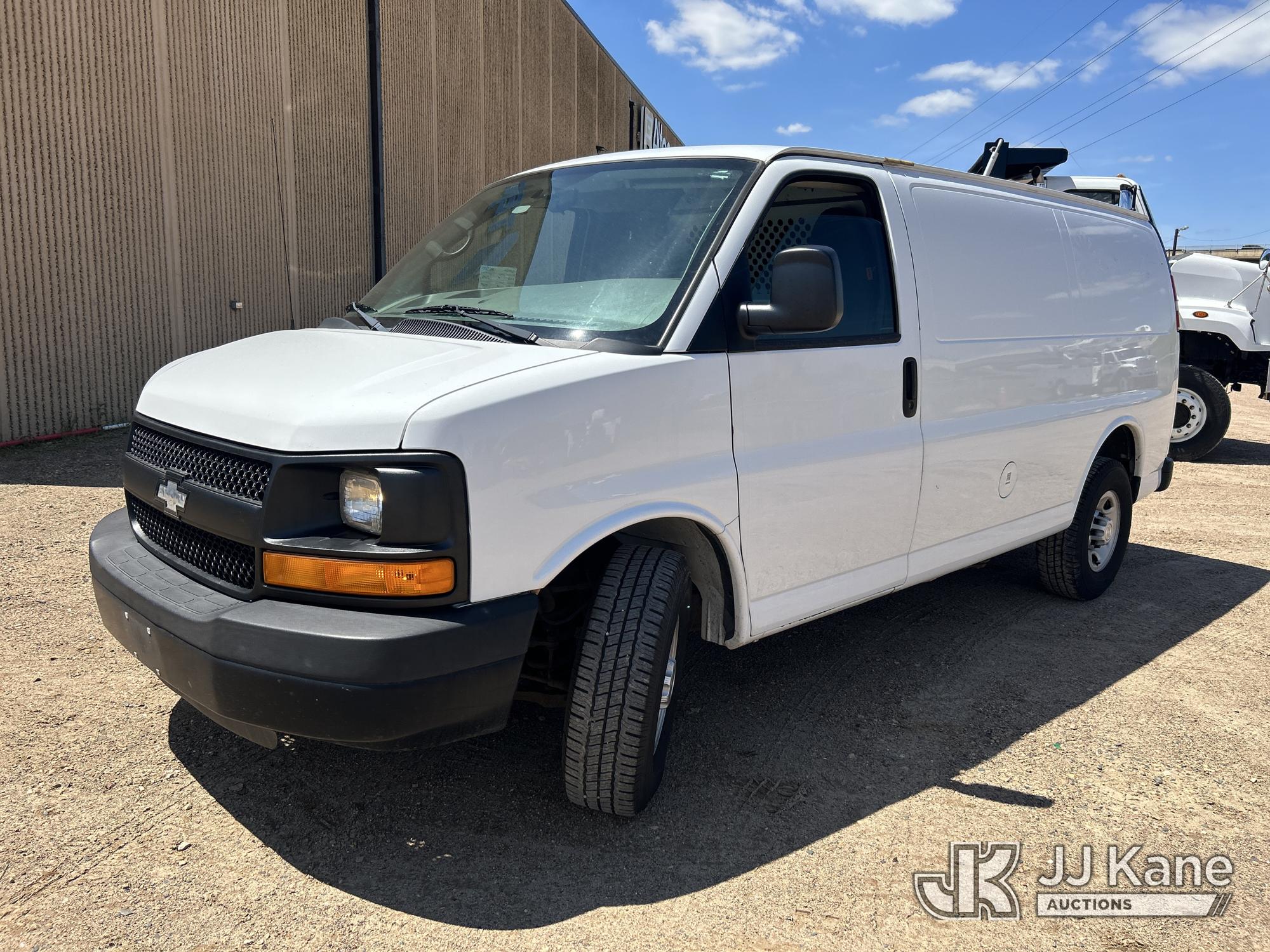 Photo of a 2015 Chevrolet Express G2500