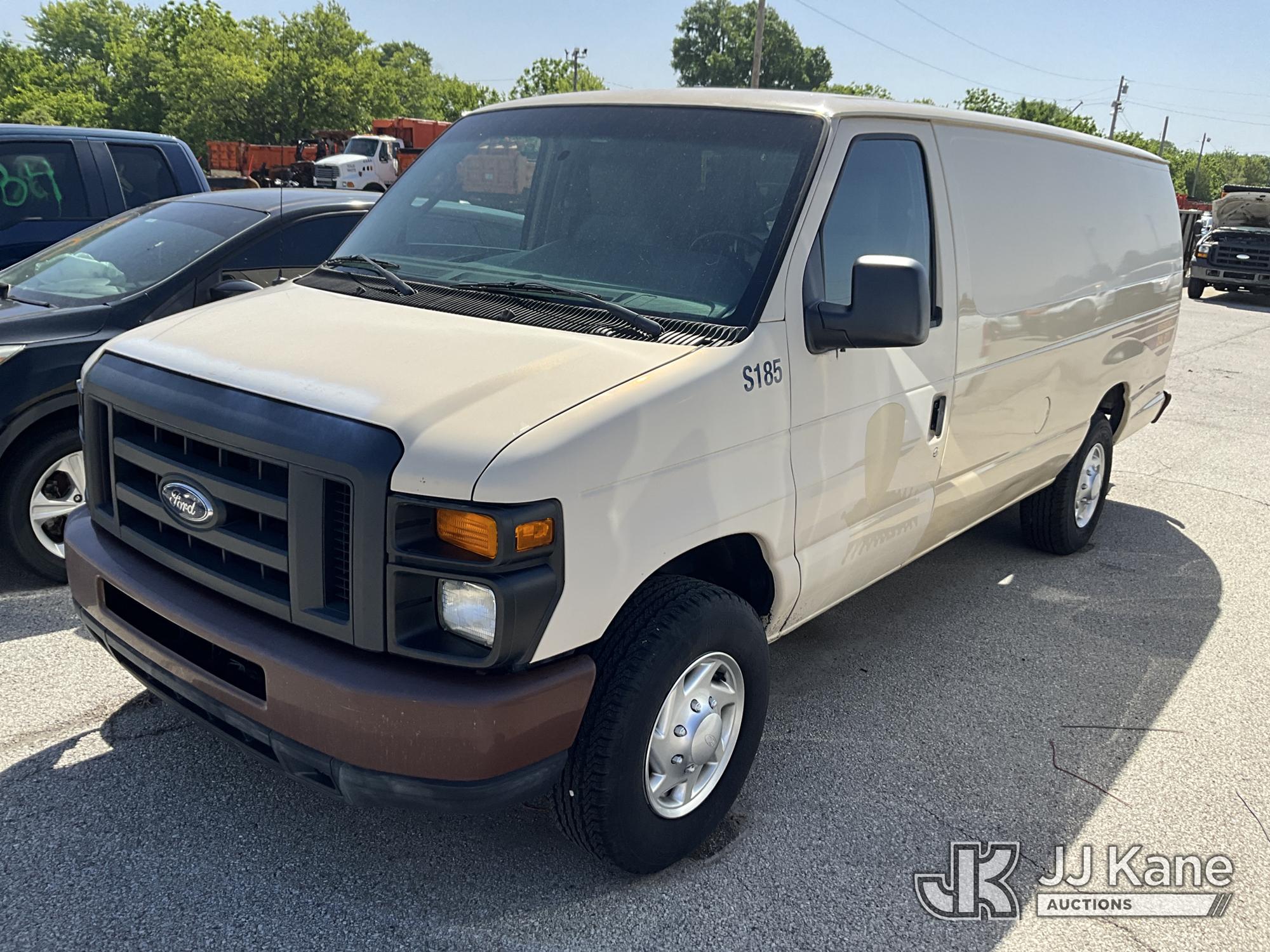 2013 Ford E350
