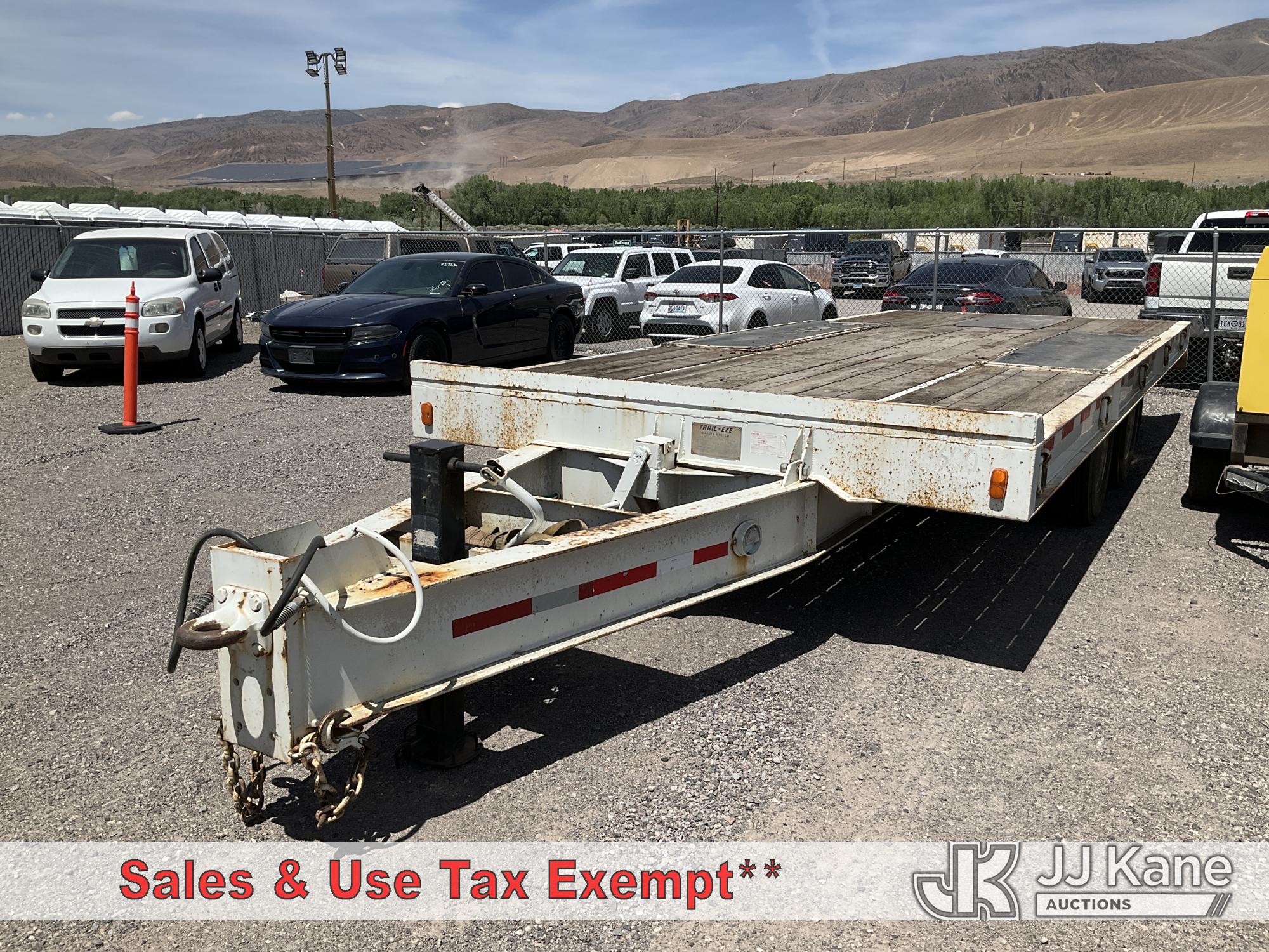 1987 TrailEZE Trailer D20T24 T/A Tagalong Utility Trailer, GVWR 48,030lbs, Will Need Vehicle With Air Hook Up To Remove From Yard