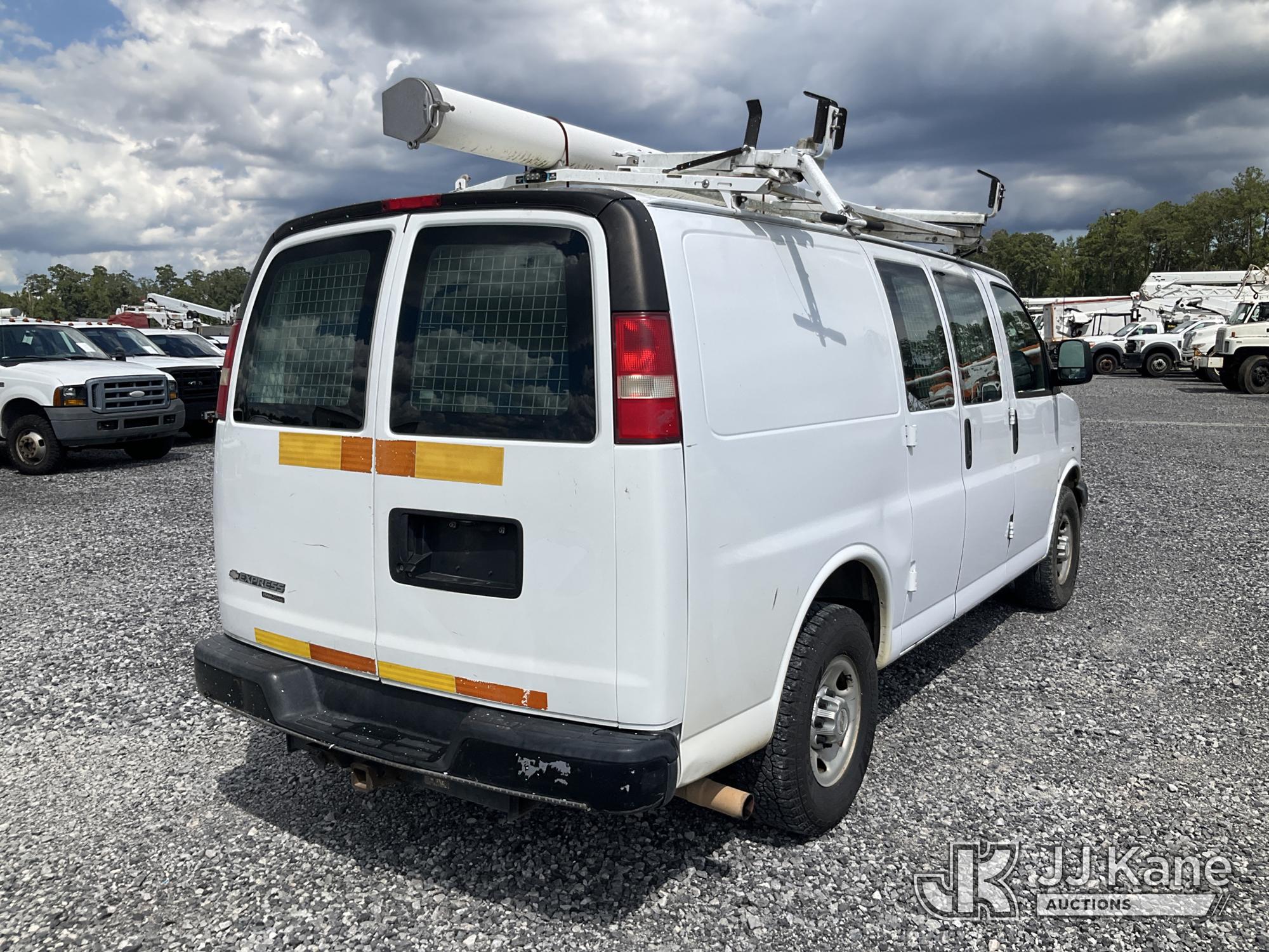 2013 Chevrolet Express G2500