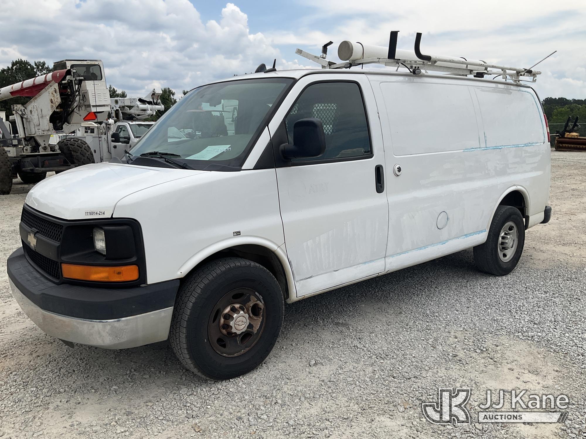 Photo of a 2014 Chevrolet Express G2500