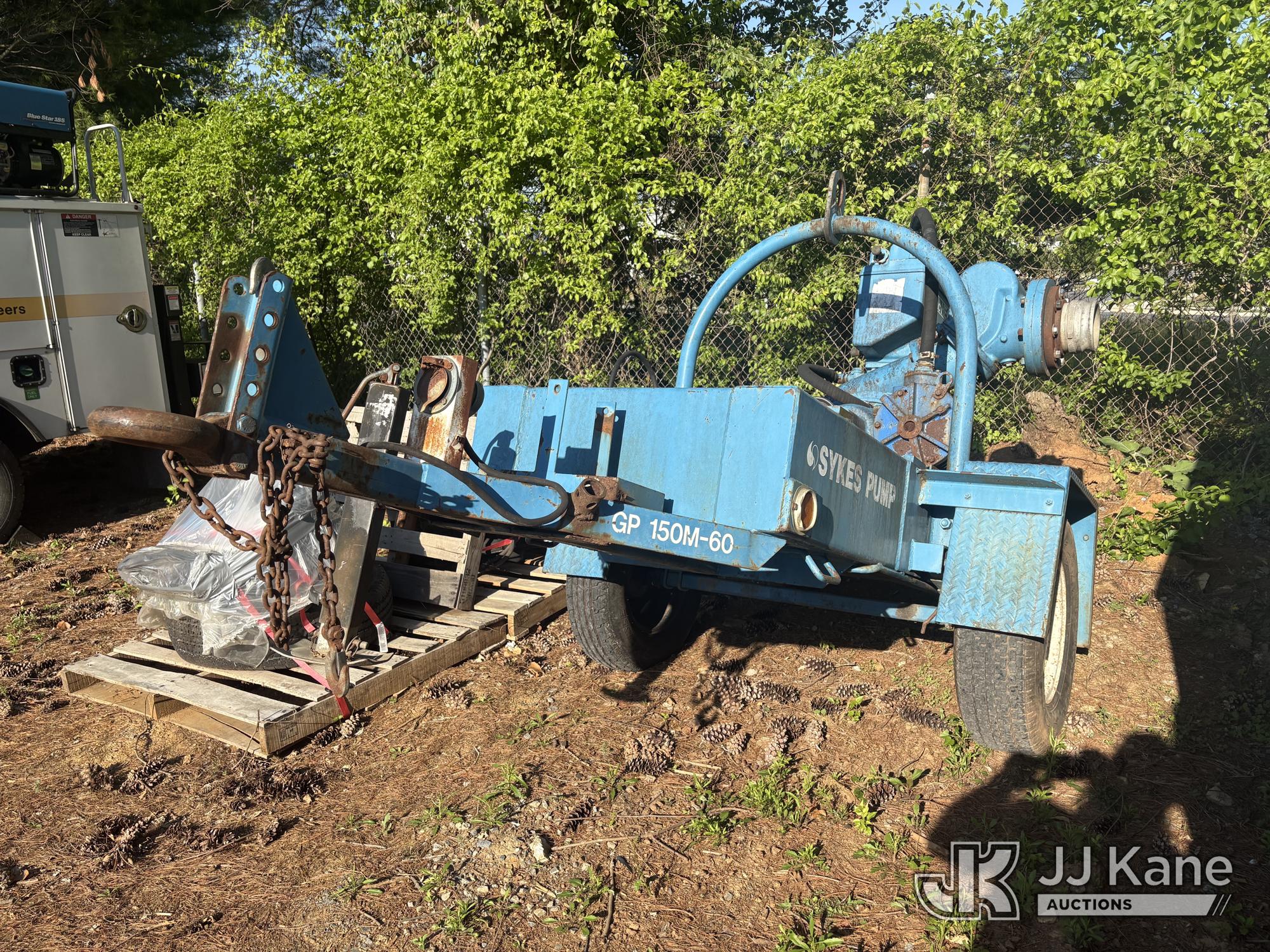Sykes Water Pump Univac HE Pump Trailer