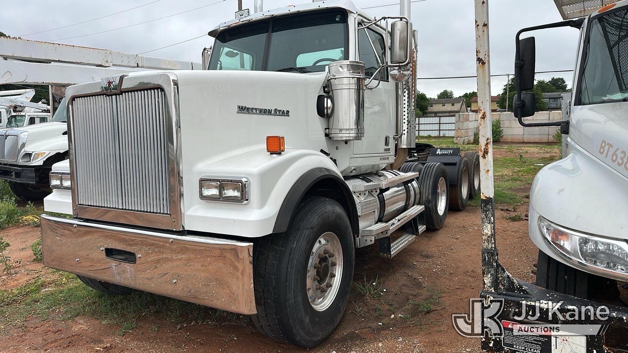 2015 Western Star Conventional 4900FA Truck Tractor