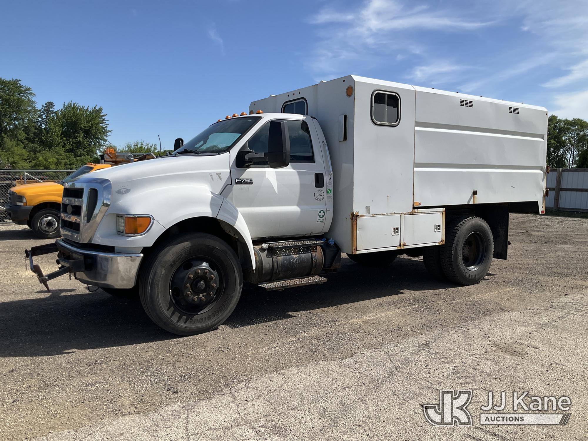 Photo of a 2015 Ford F-750