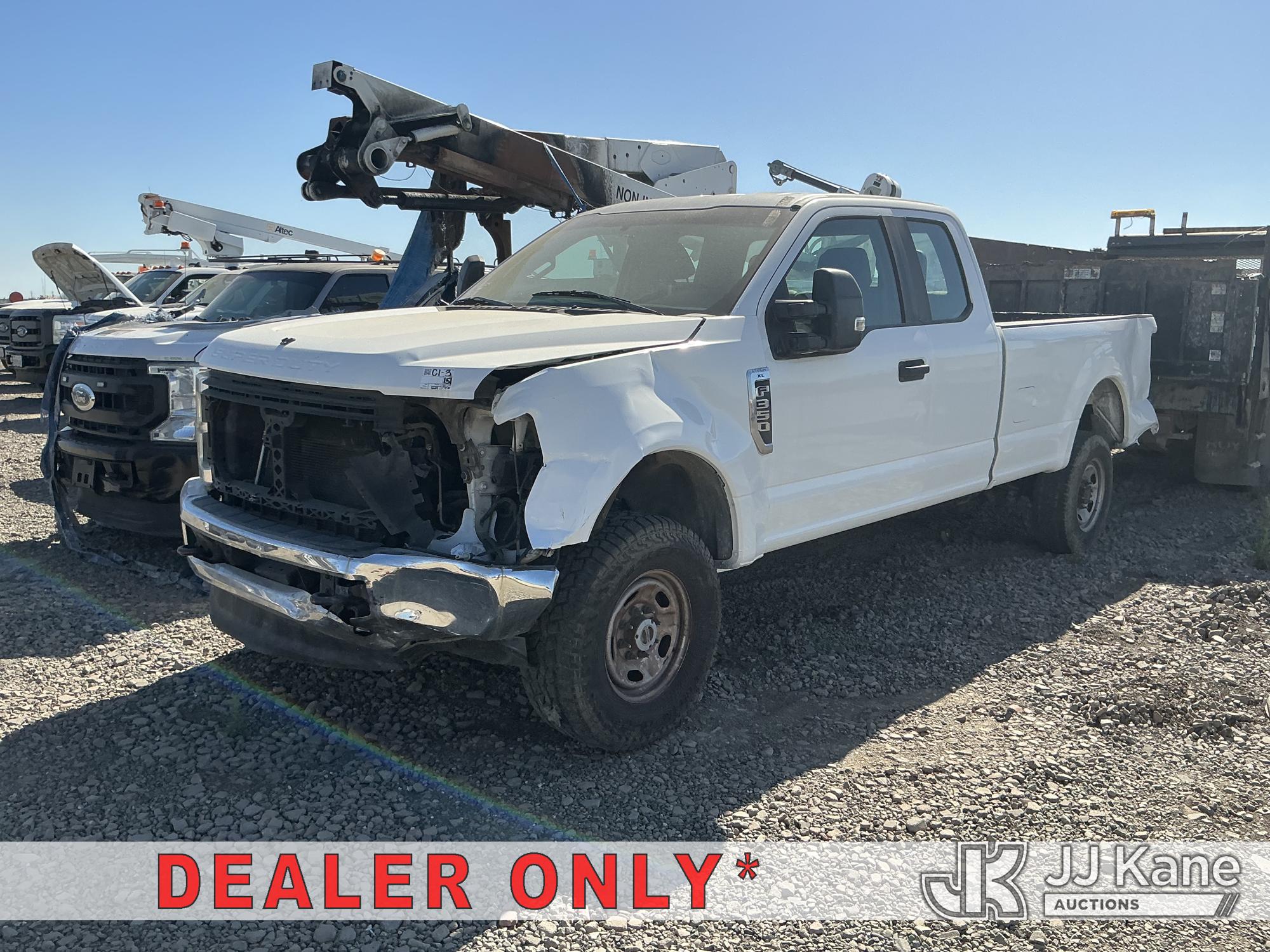 Photo of a 2017 Ford F-350 SD