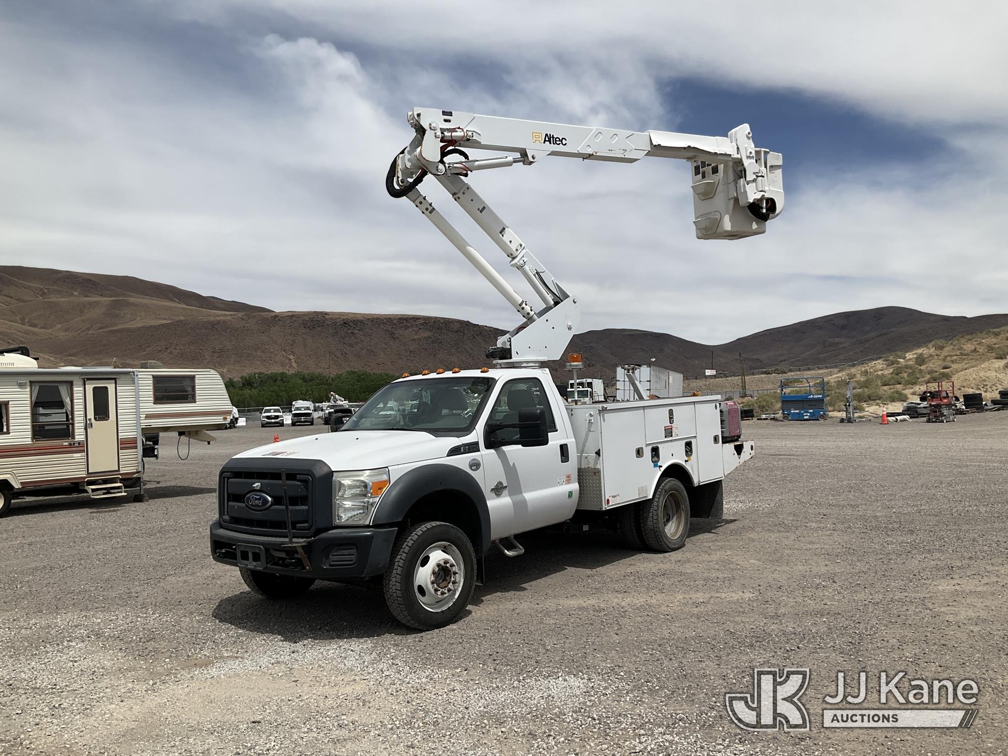 Photo of a 2013 Ford F-550