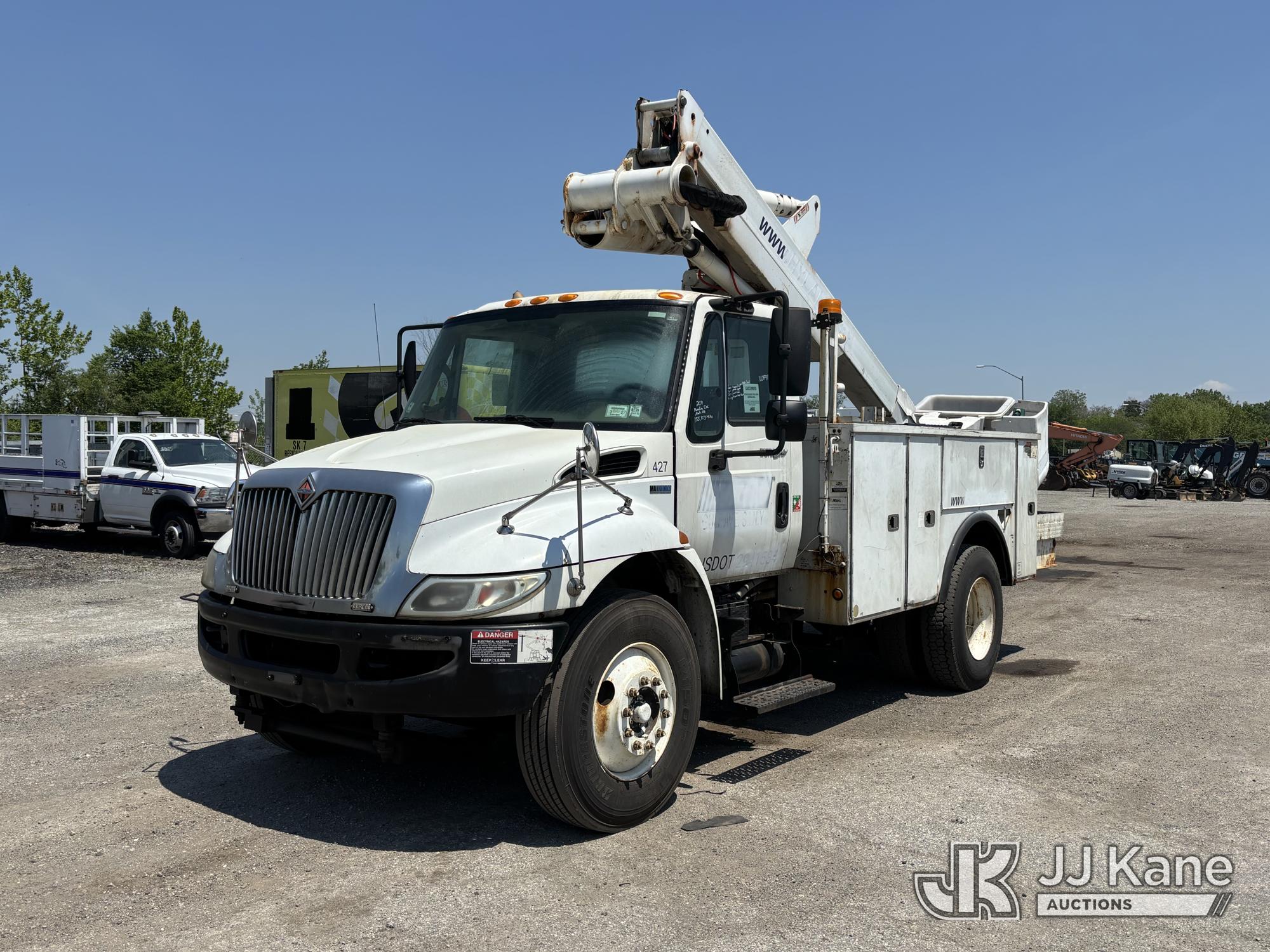Photo of a 2011 International 4300