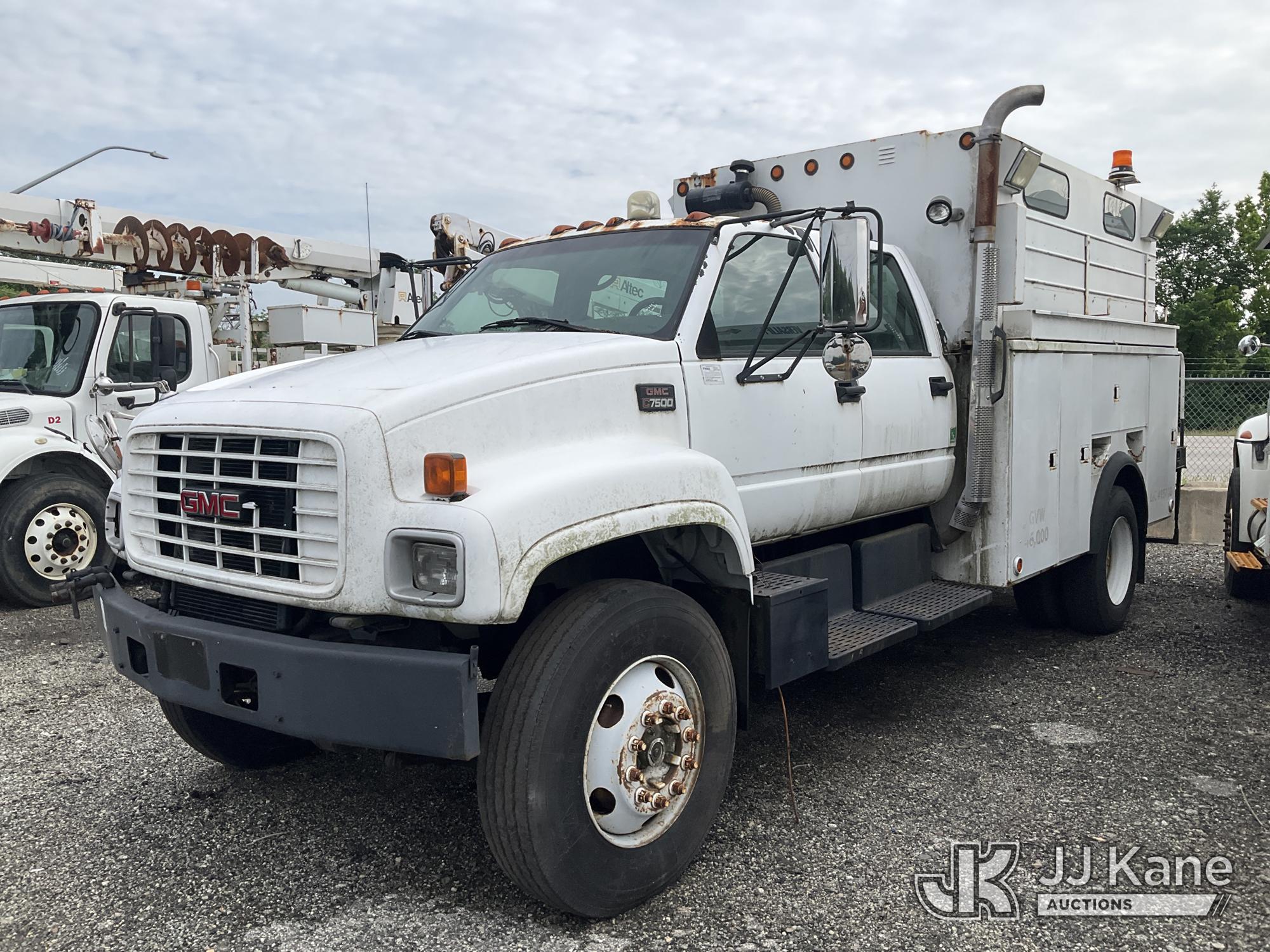Photo of a 2001 GMC C7500