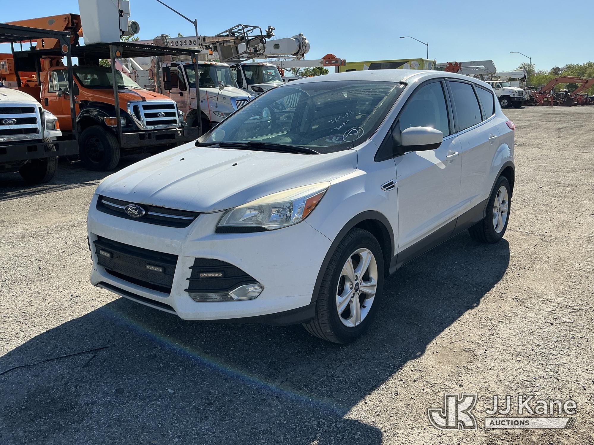 Photo of a 2015 Ford Escape 4x4