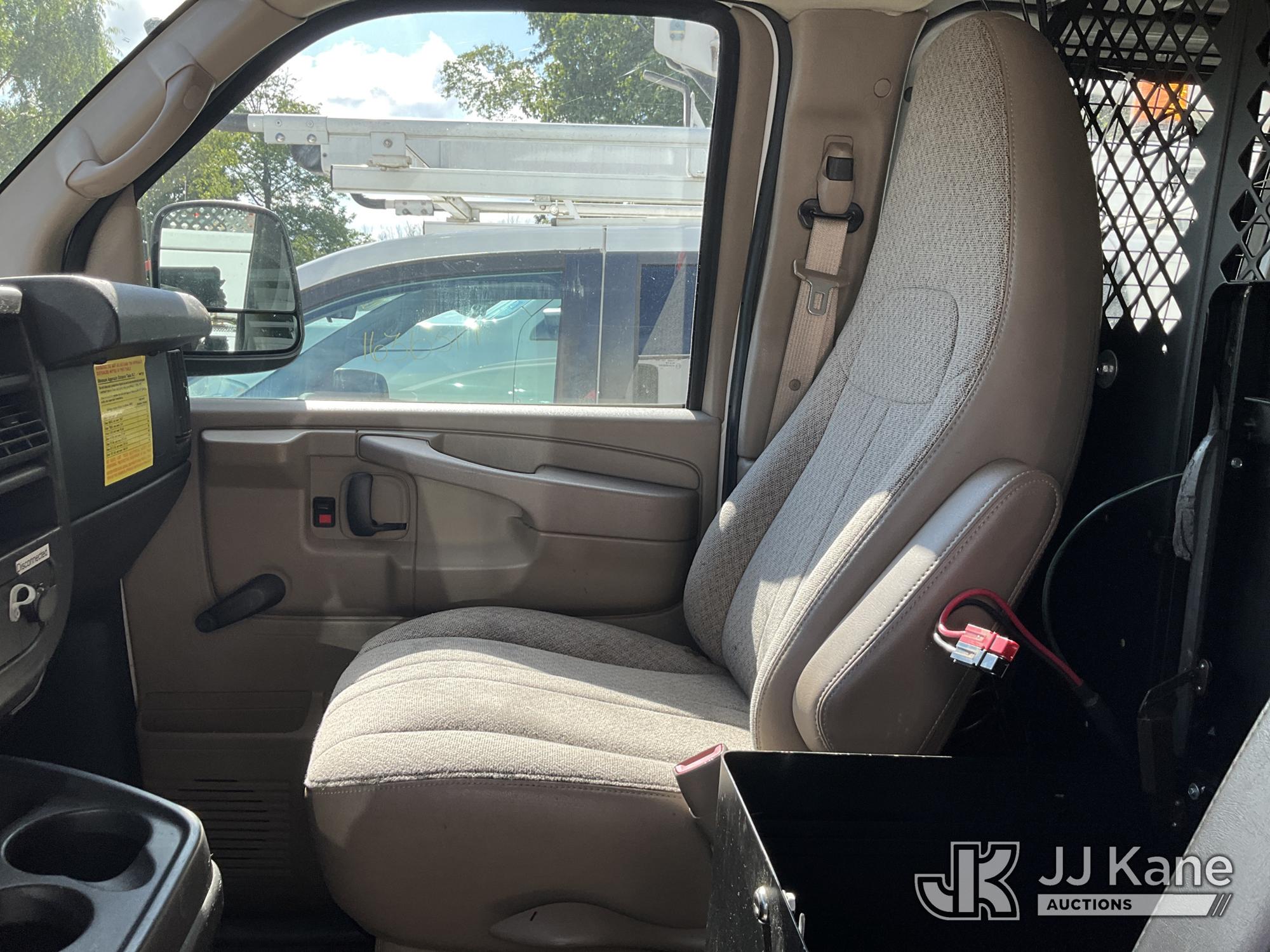 2012 Chevrolet Express G2500
