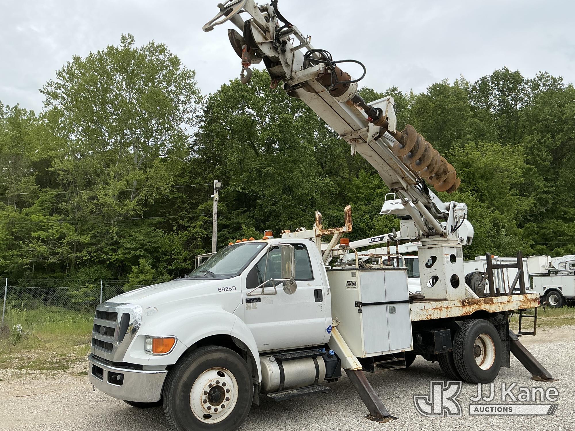 2013 Ford F-750