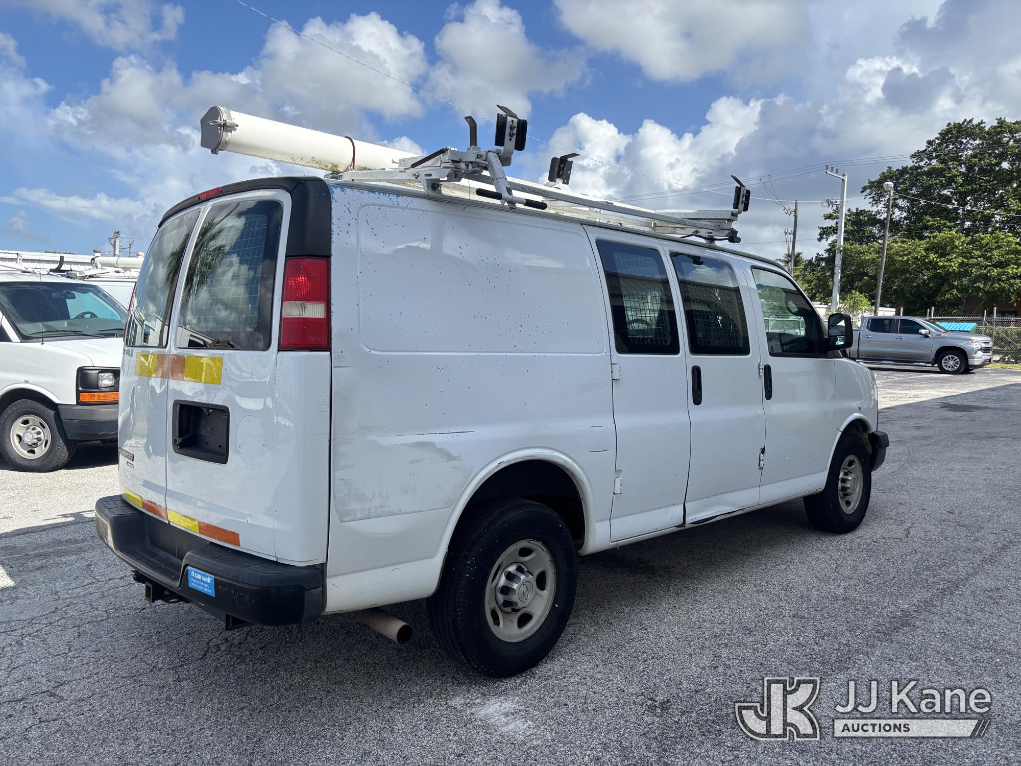 2013 Chevrolet Express G2500