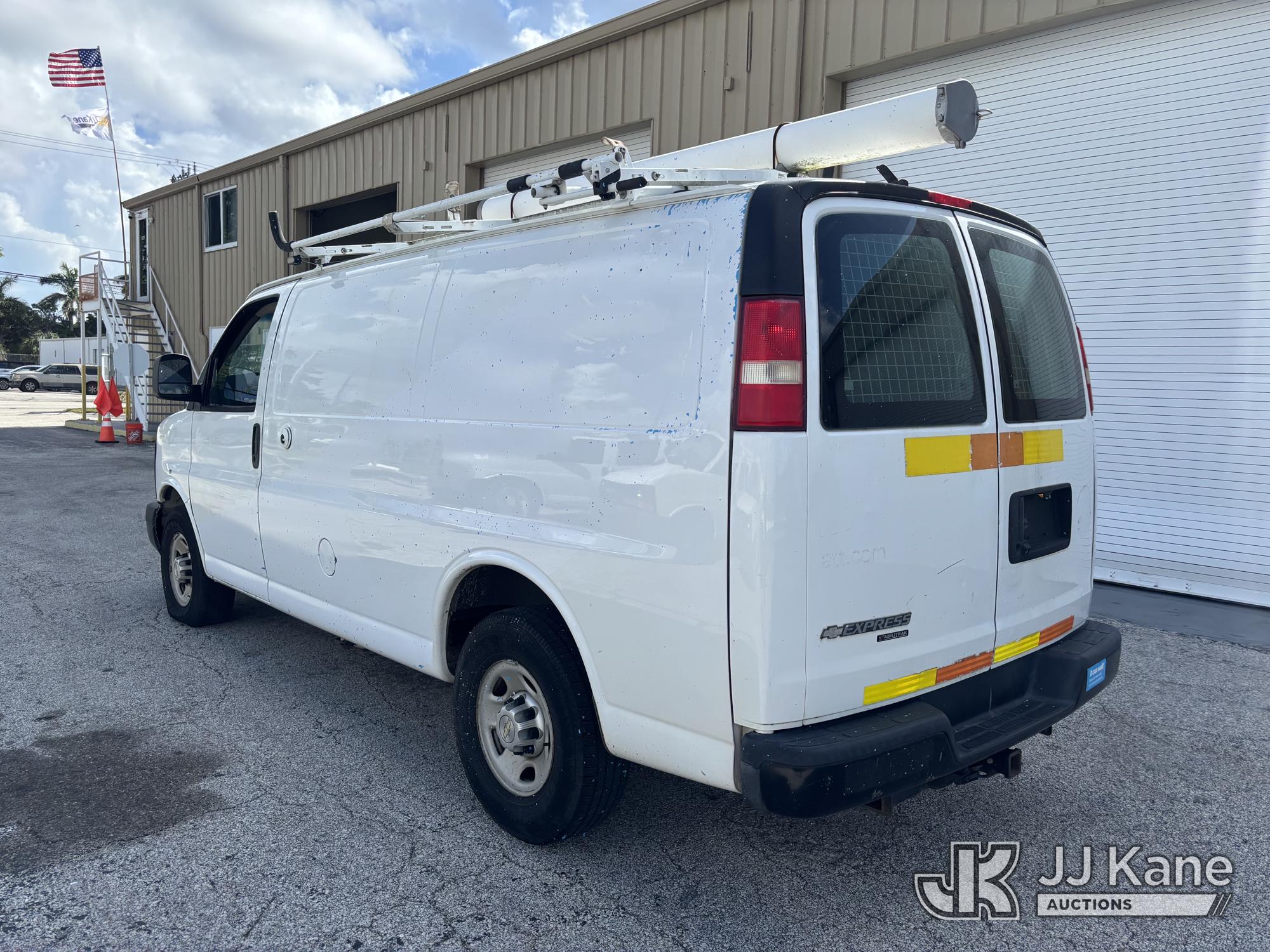 2013 Chevrolet Express G2500