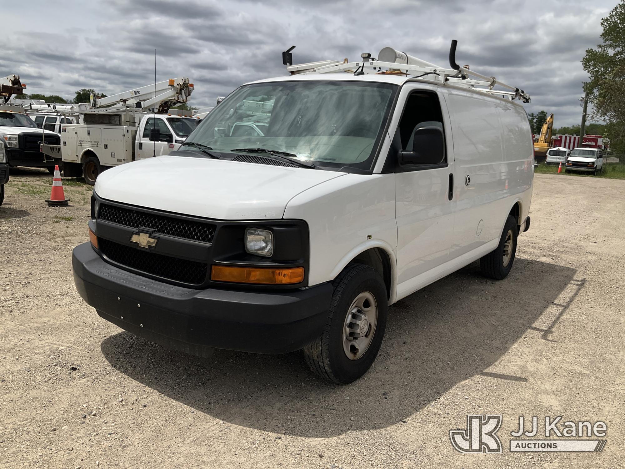 Photo of a 2015 Chevrolet Express G2500