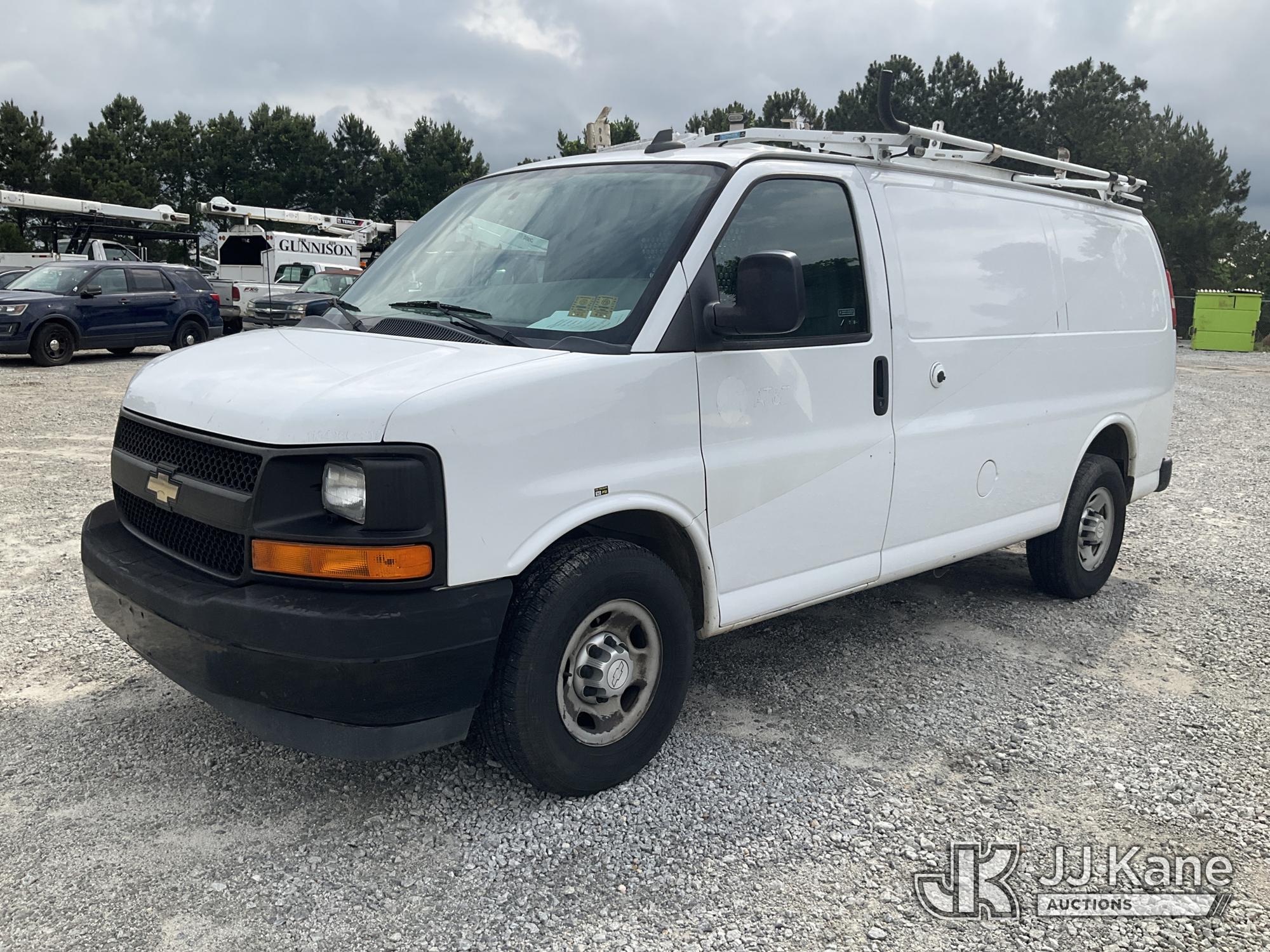 Photo of a 2017 Chevrolet Express G2500