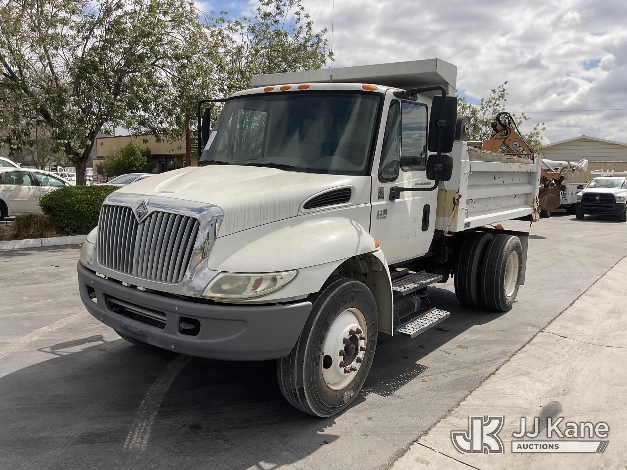 Photo of a 2007 International 4300