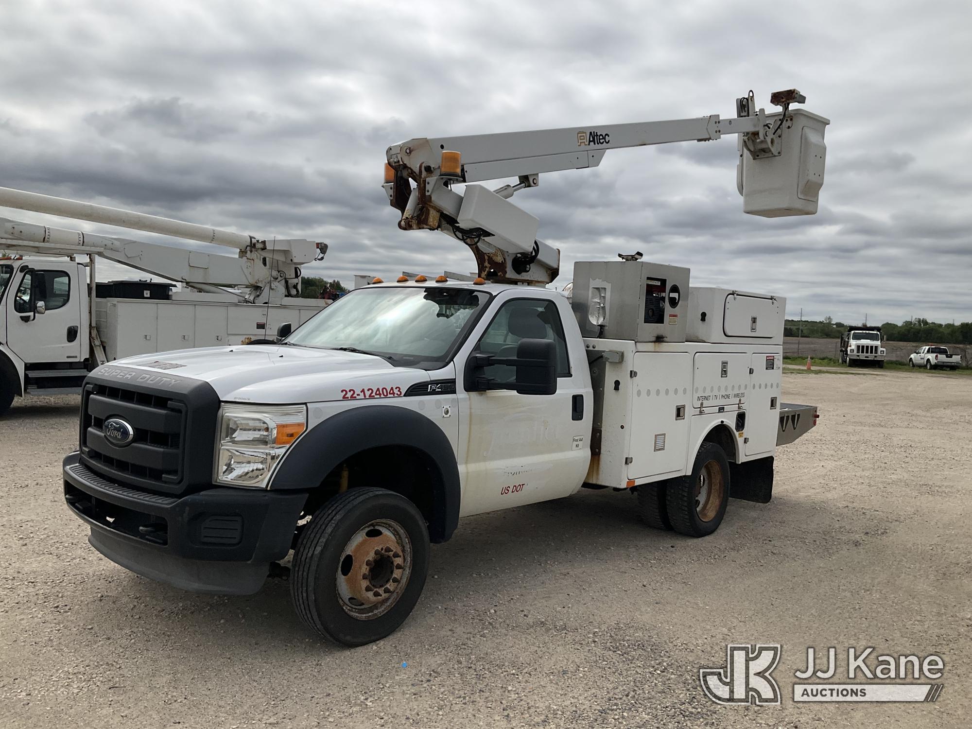 Photo of a 2012 Ford F-450 SD