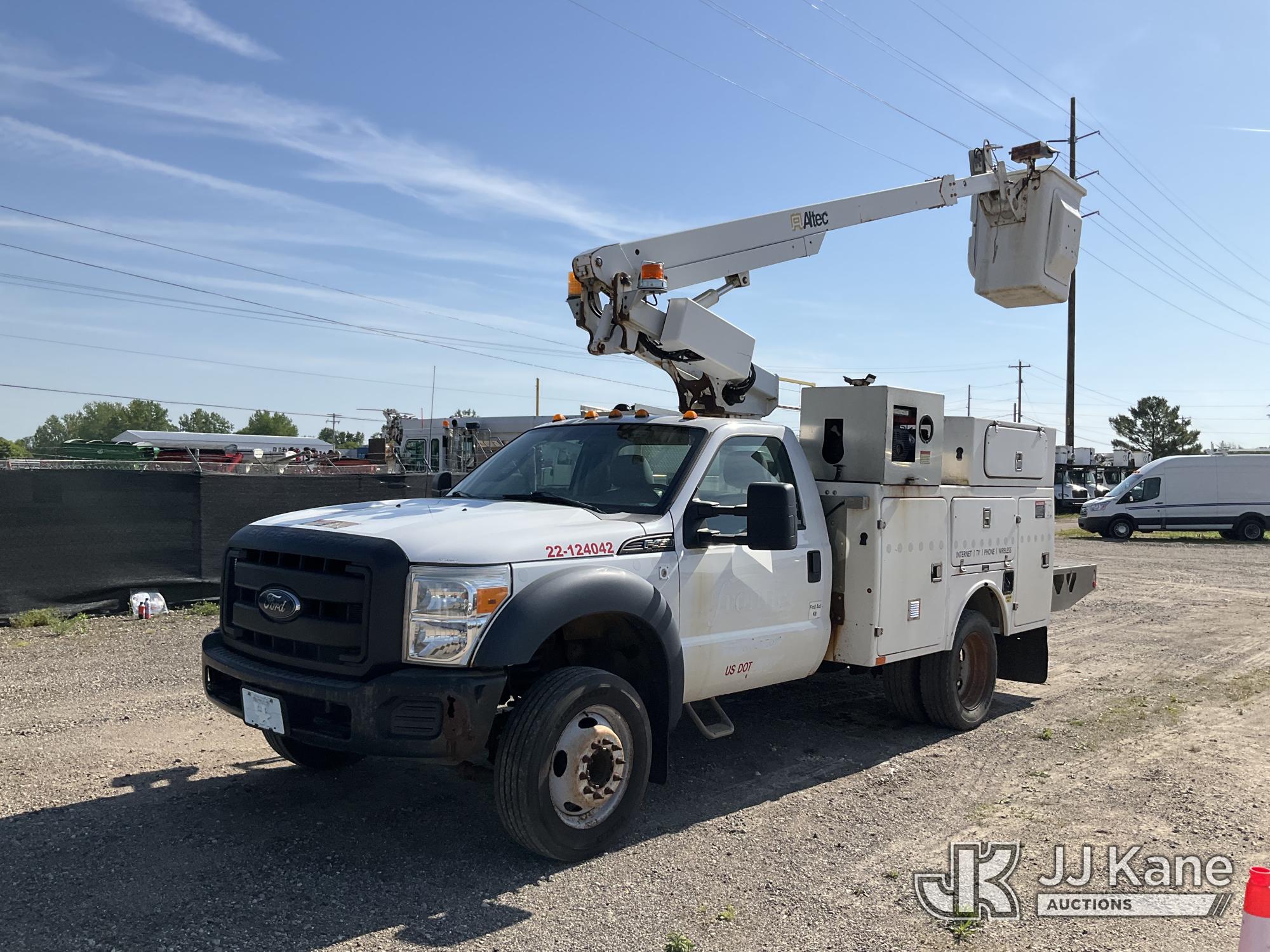 Photo of a 2012 Ford F-450 SD