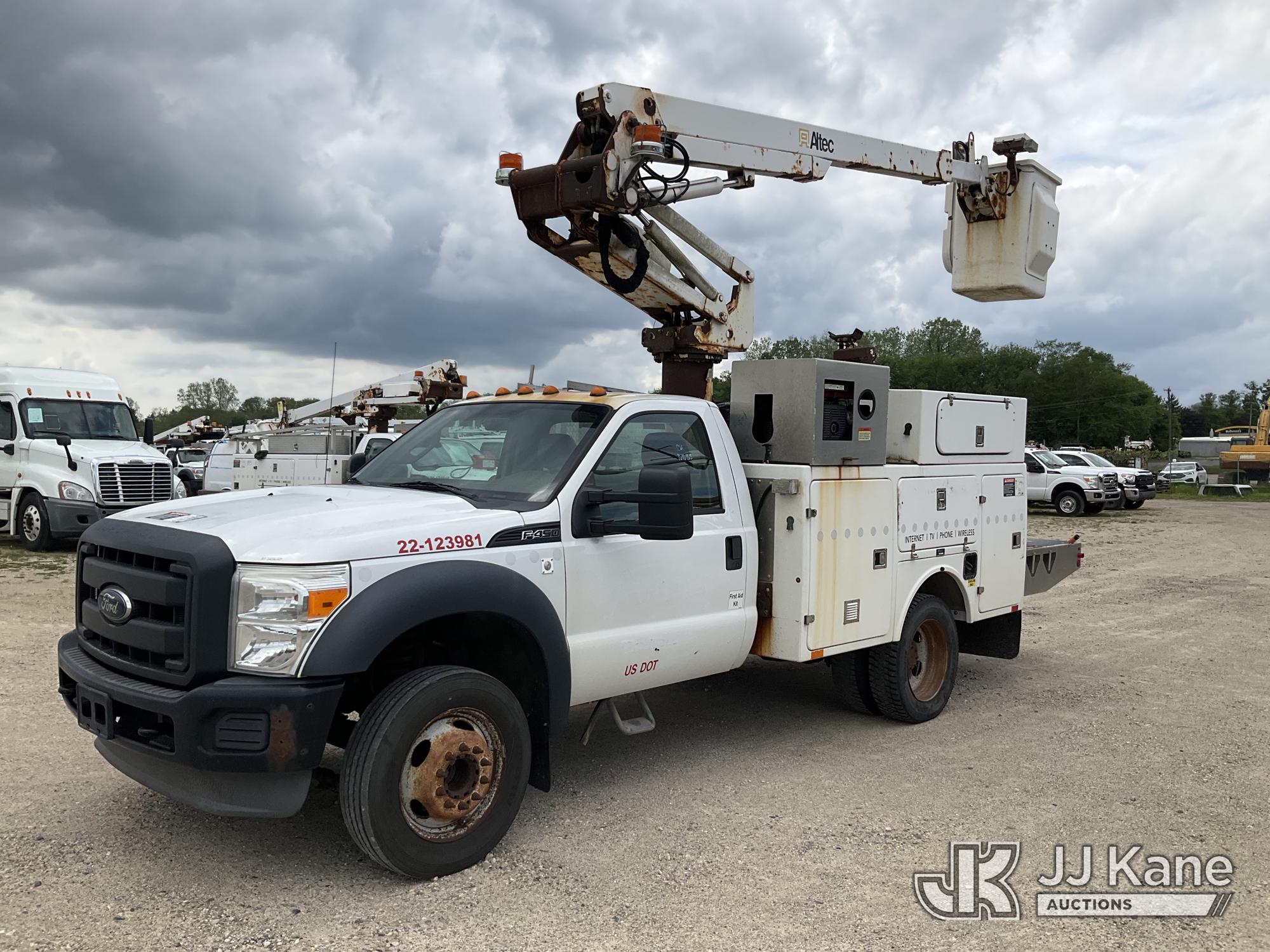 Photo of a 2012 Ford F-450 SD