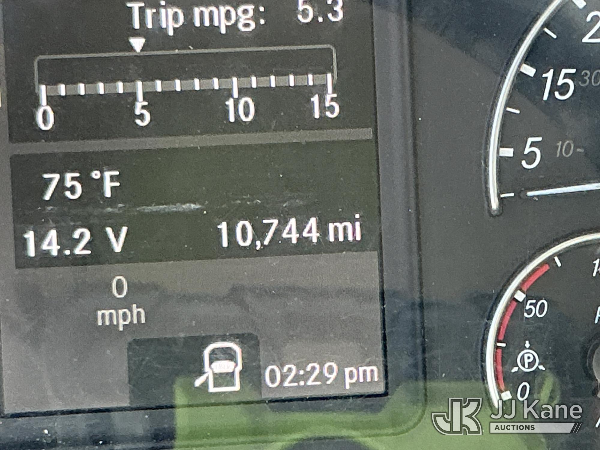 2025 Freightliner M2 106
