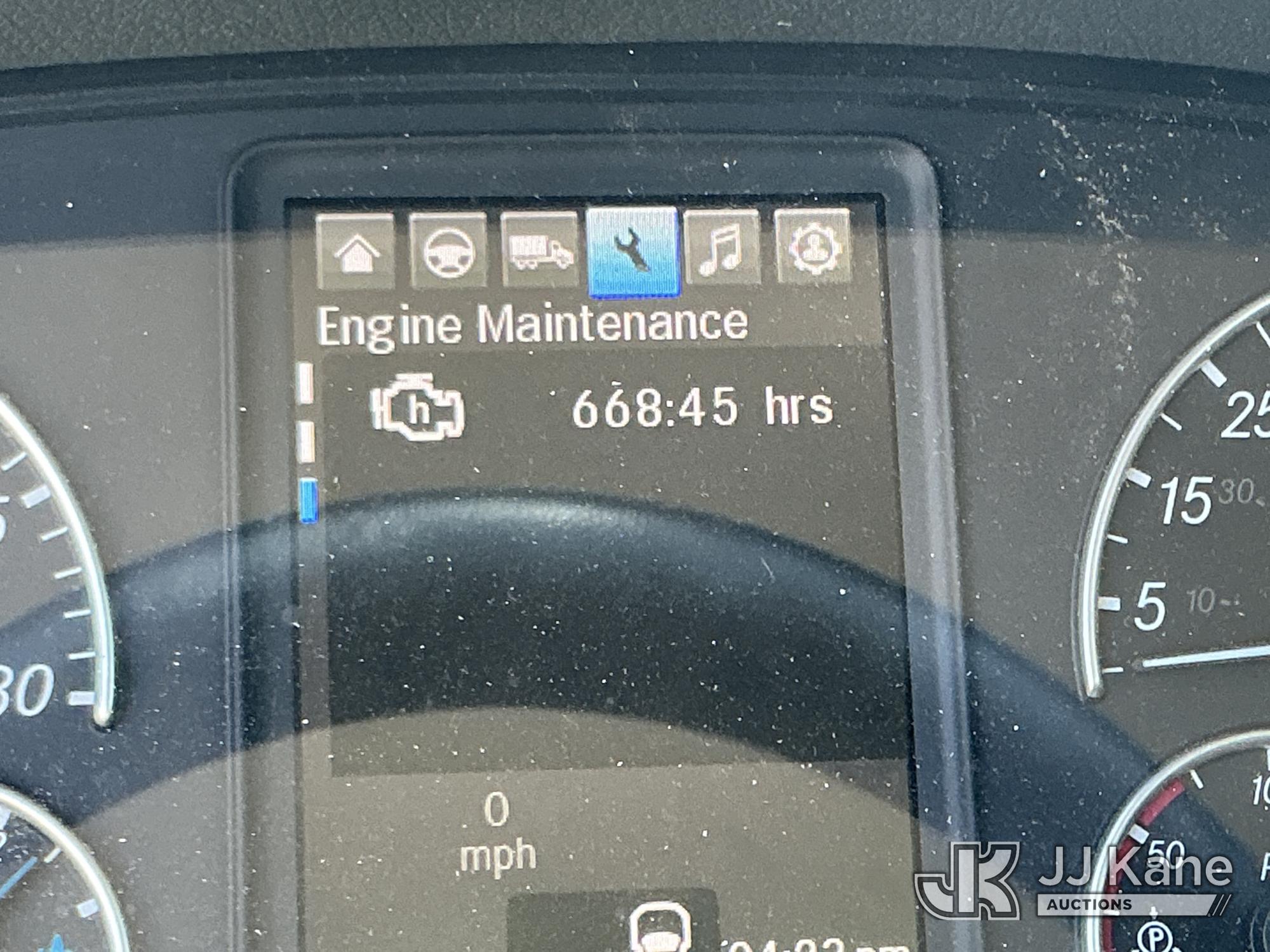 2025 Freightliner M2 106