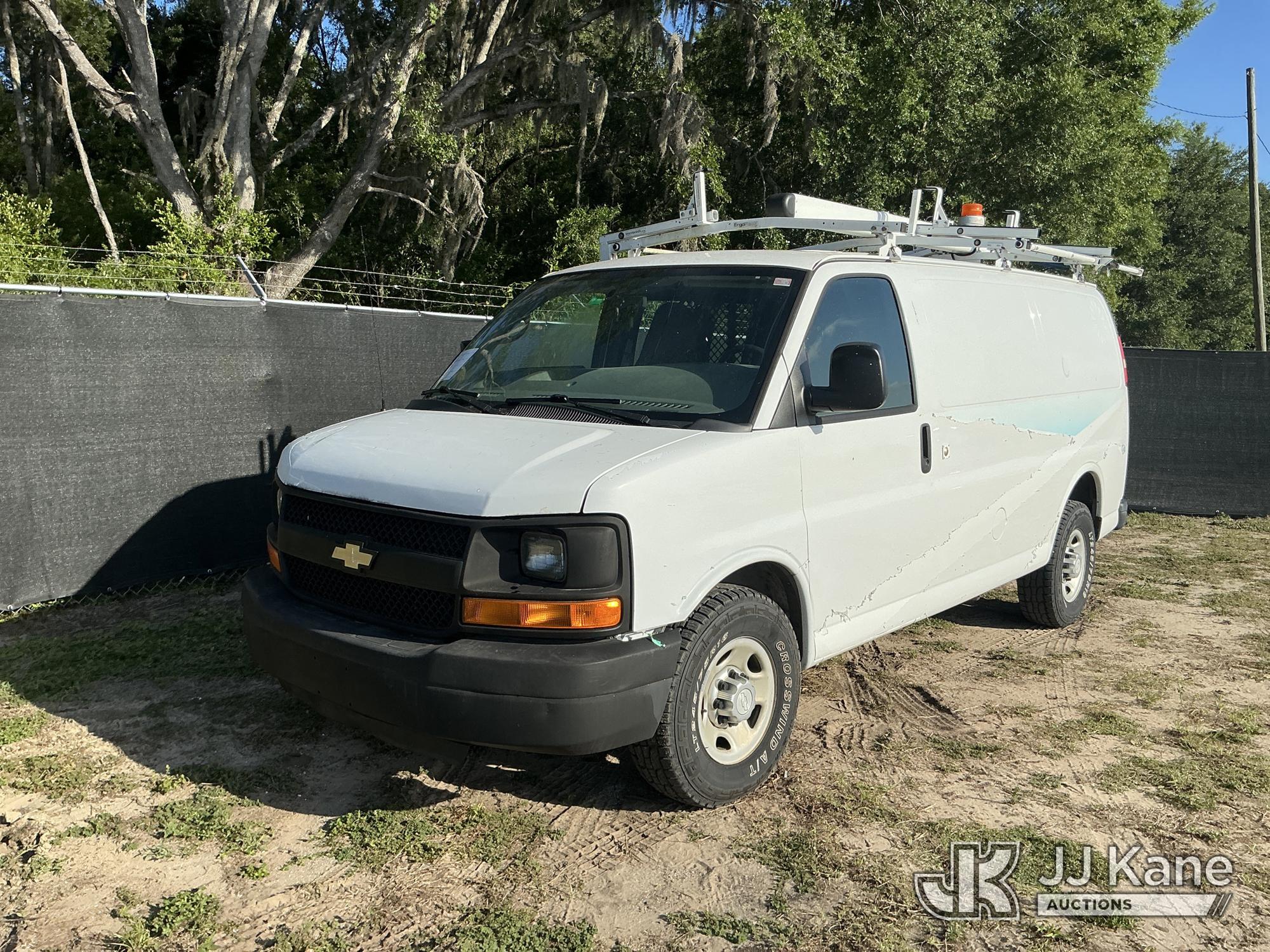 Photo of a 2015 Chevrolet Express G2500